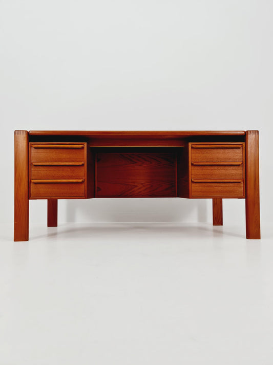 Danish vintage Solid teak for GV Møbler, Denmark, 1960s