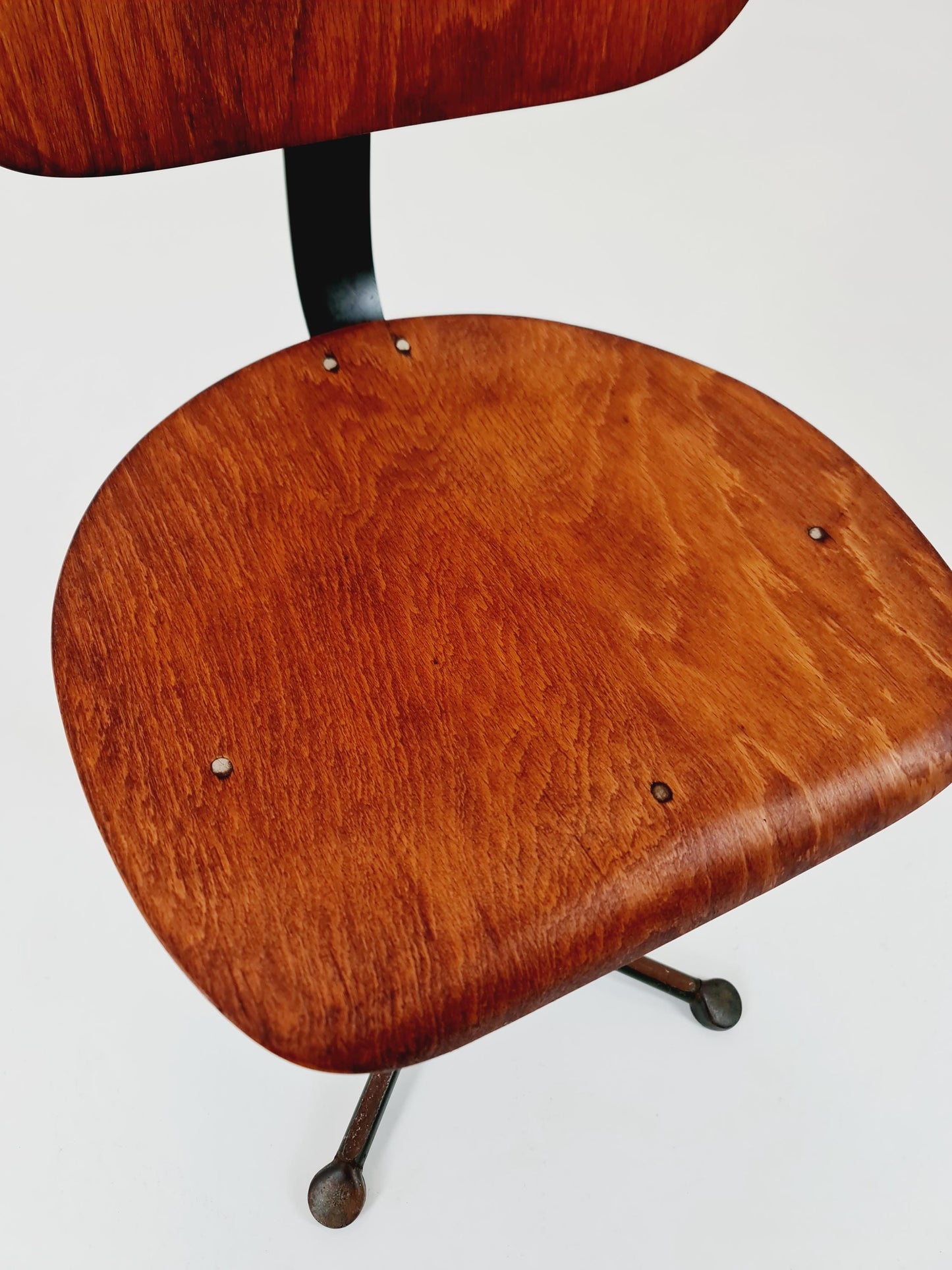 Bauhaus office chair in solid wood By Drabert 1930s