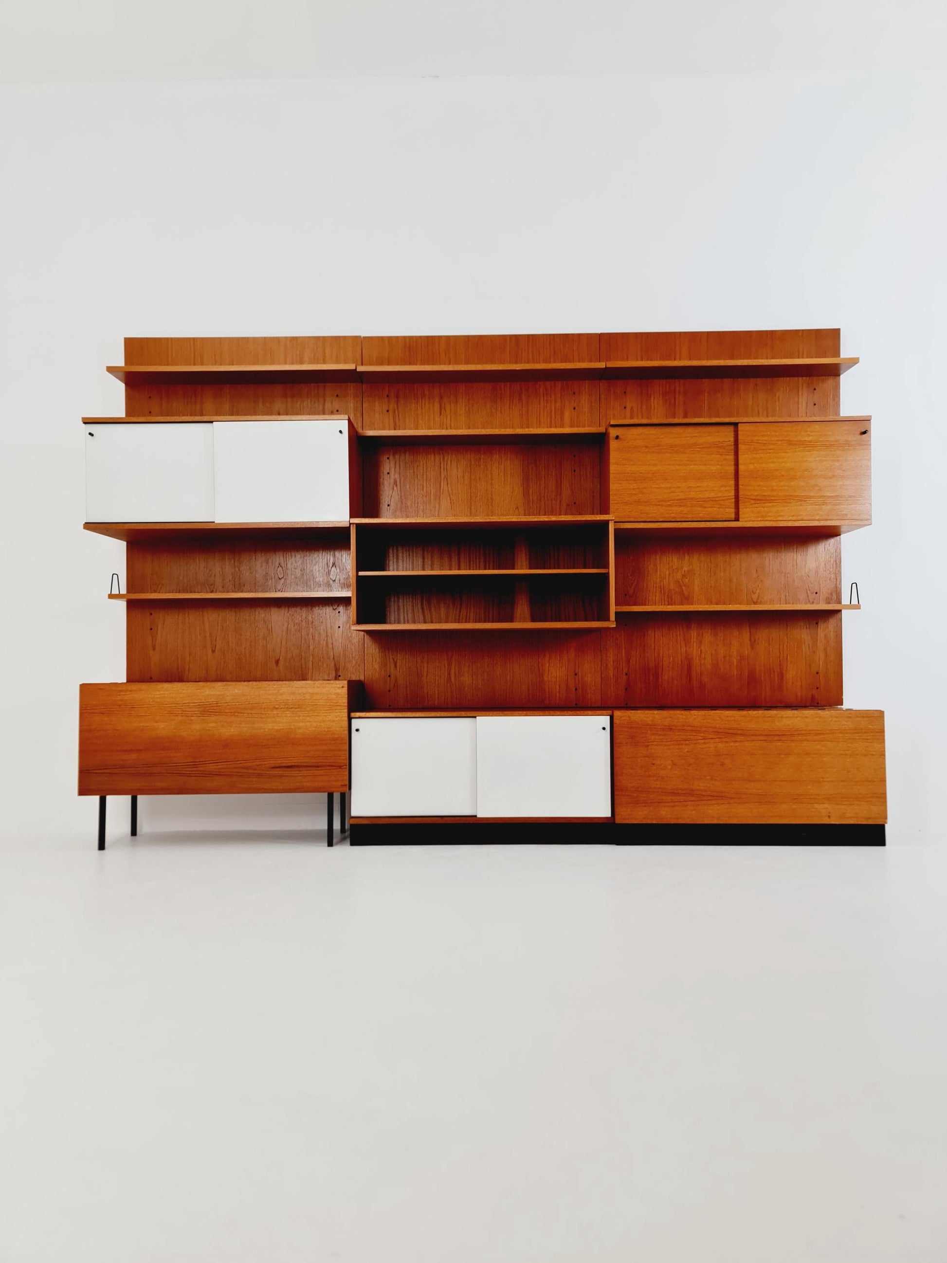 Rare German shelf-system by Günter Renkel for Rego Twen in Teak 1950s