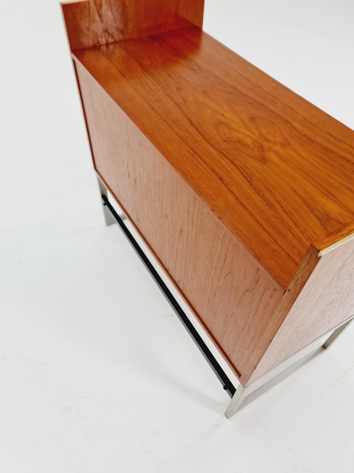 Mid century Danish teak hallway cabinet, Record cabinet By Bang &Olufsen 1960s