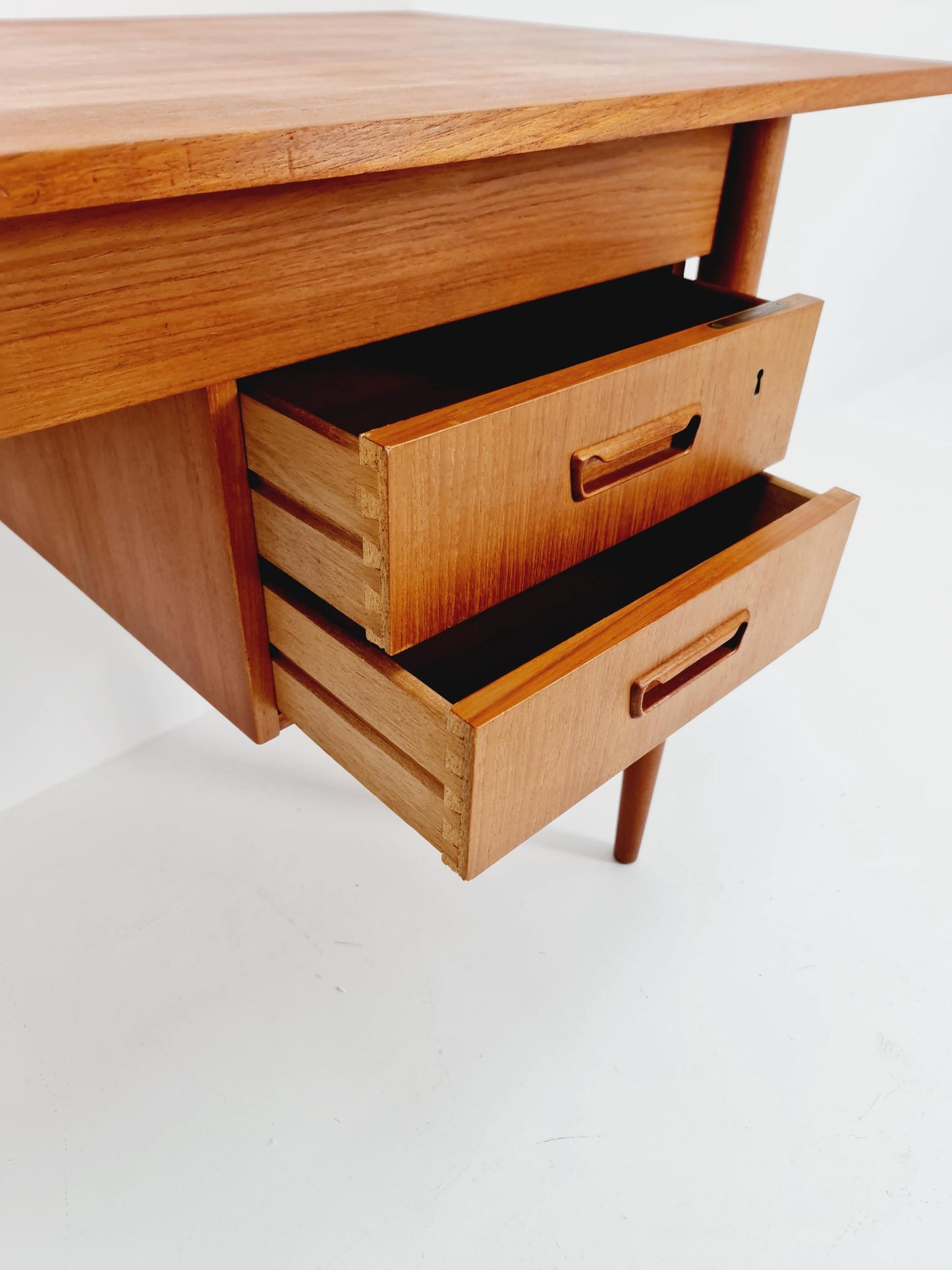 Mid century Danish leaf Drop teak desk By Gunnar Nielsen Tibergaard , 1960s