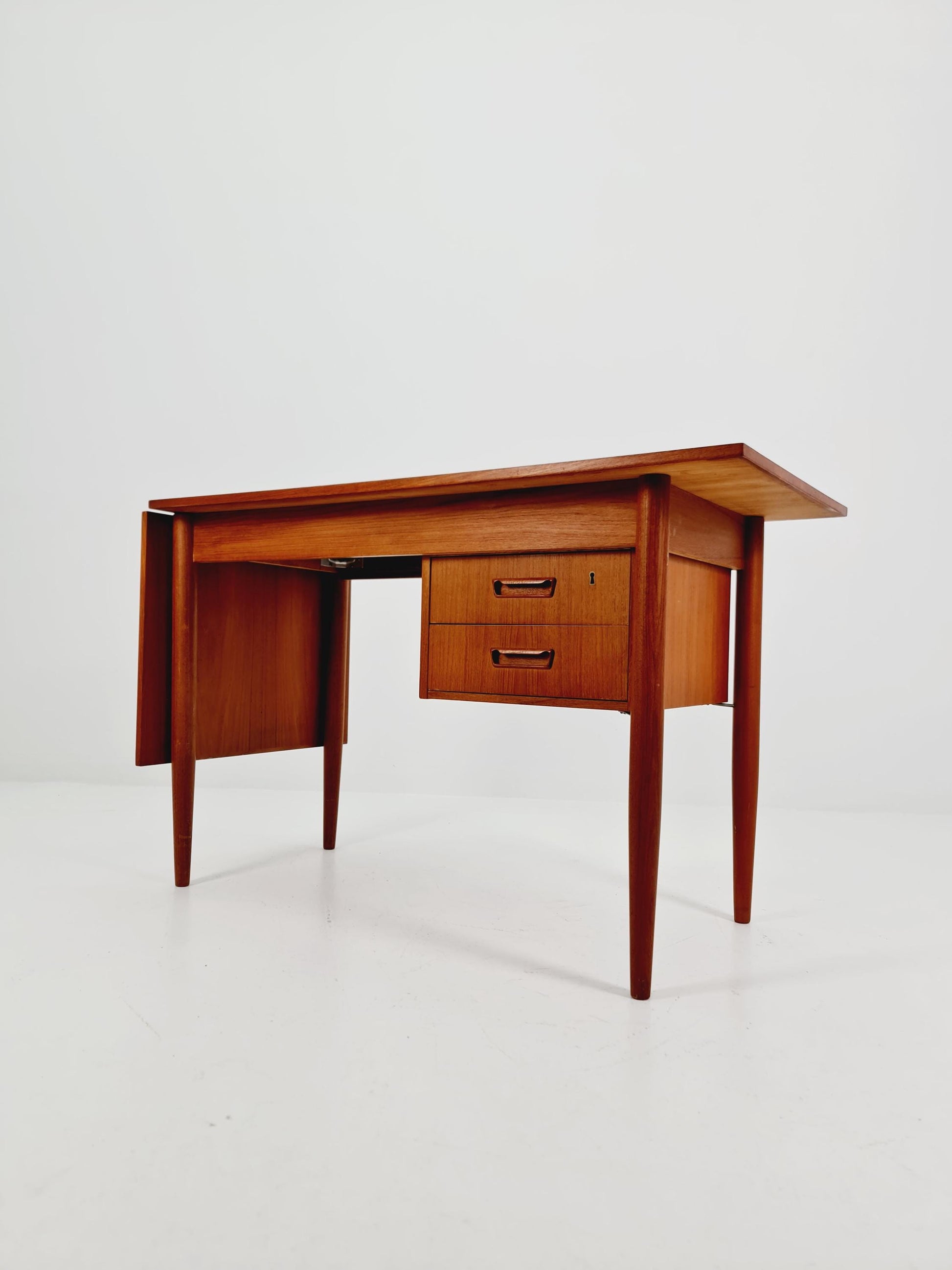 Mid century Danish leaf Drop teak desk By Gunnar Nielsen Tibergaard , 1960s