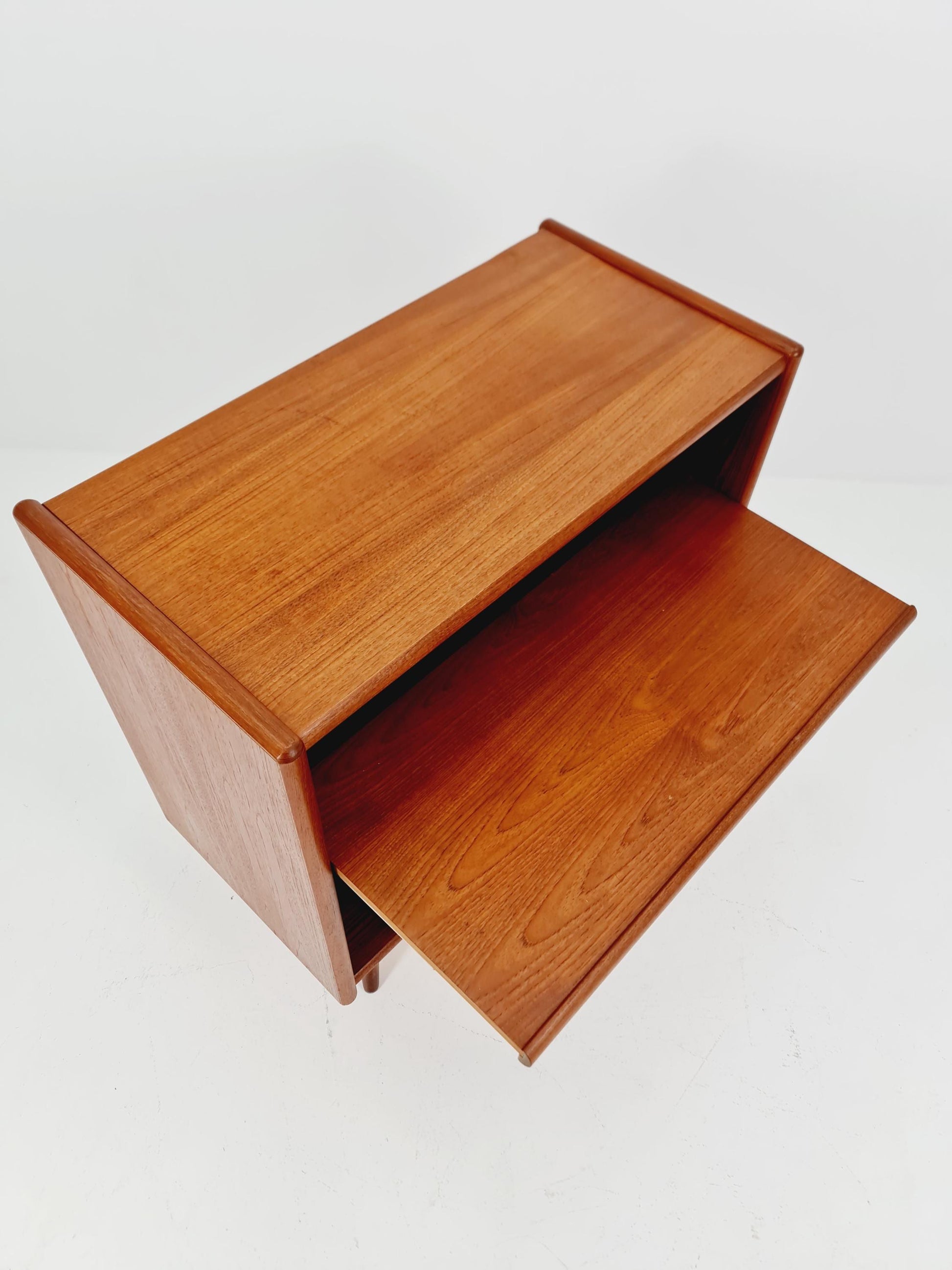 Mid century Solid Danish teak hallway cabinet, Record cabinet By Dyrlund 1960s