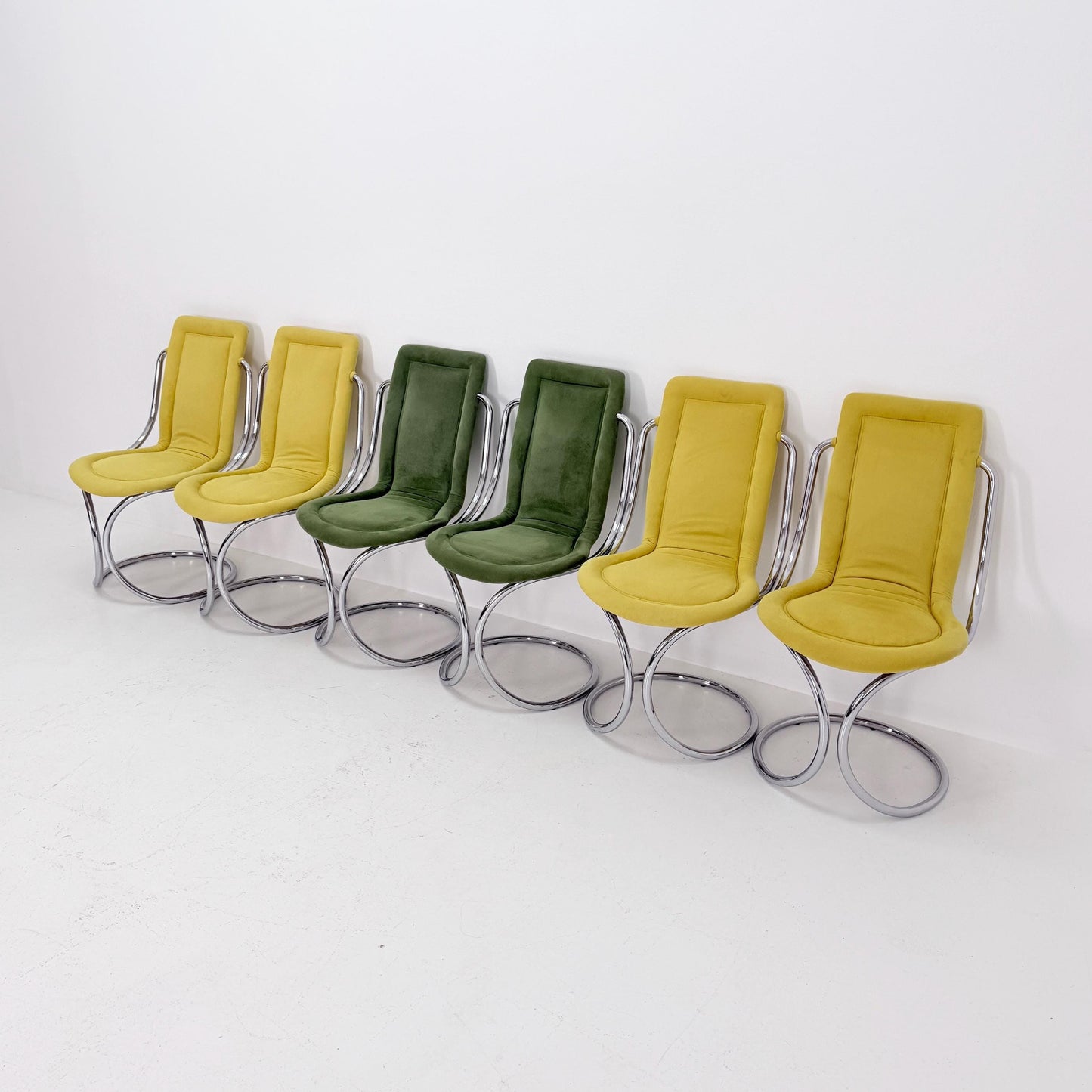 Set of 6 Mid Century Italian Dining Chairs by Tecnosalotto, 1970s