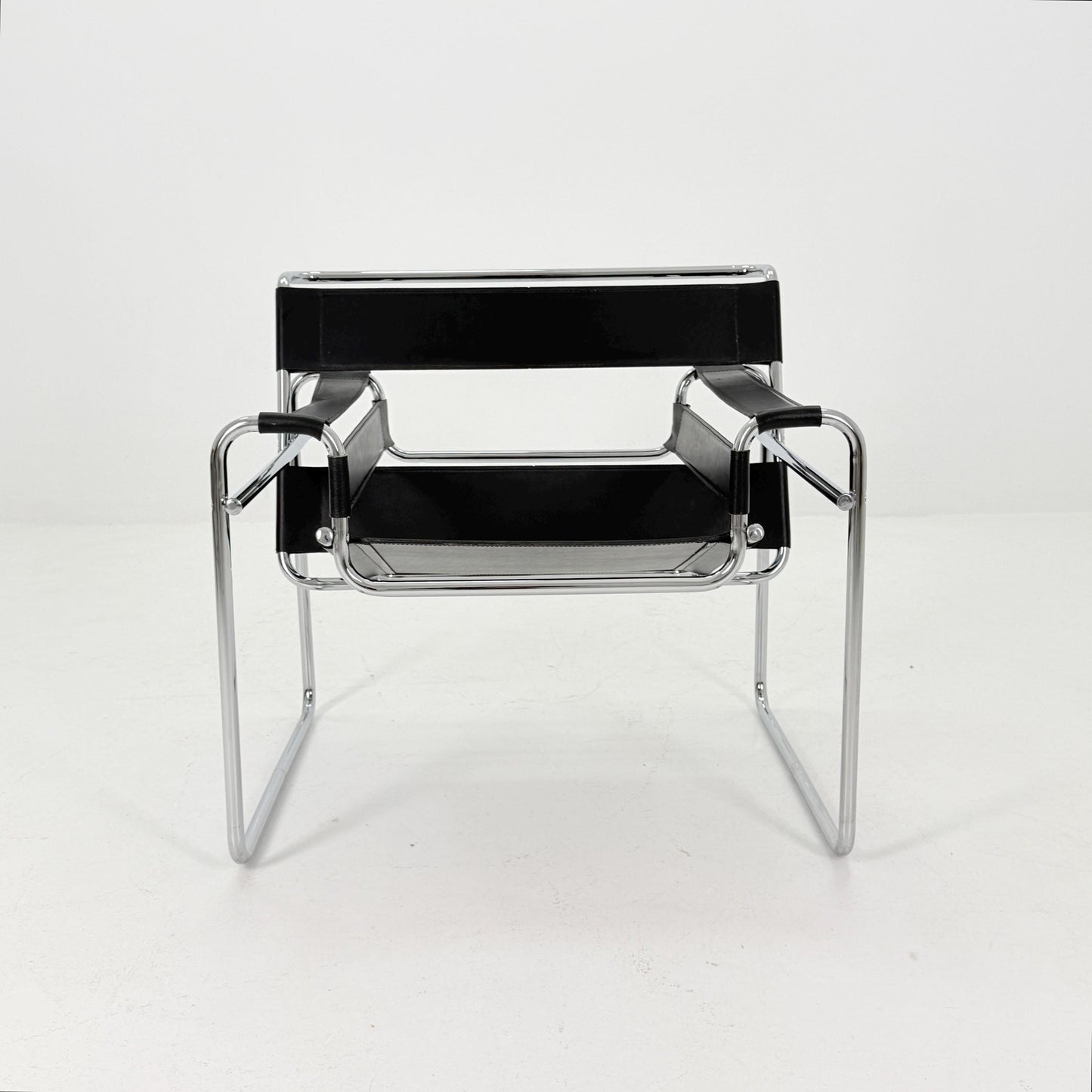 1 of 5 Mid century black B3 armchair WASSILY by Marcel Brauer, 1990s Italy