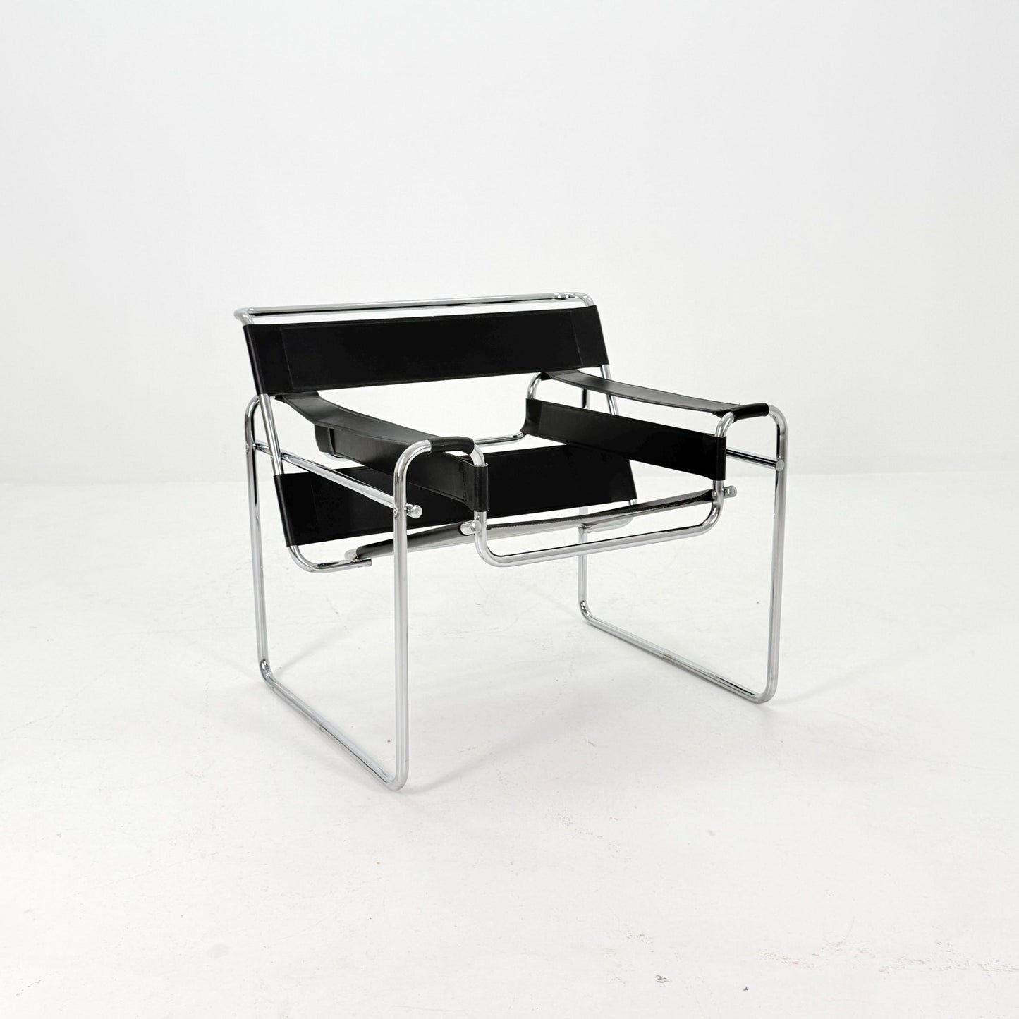 1 of 5 Mid century black B3 armchair WASSILY by Marcel Brauer, 1990s Italy