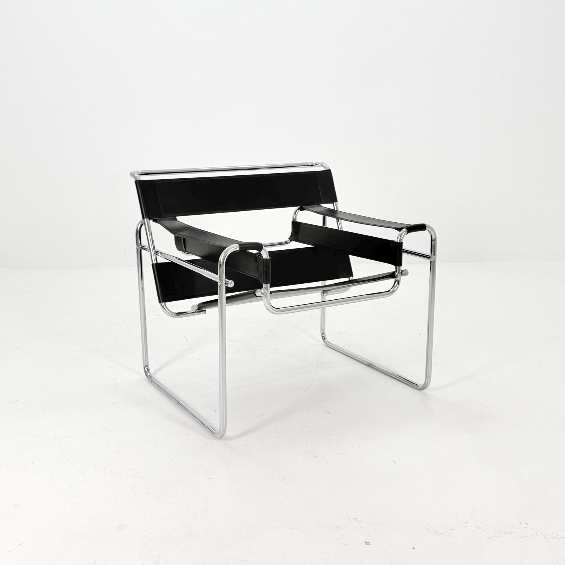 1 of 5 Mid century black B3 armchair WASSILY by Marcel Brauer, 1990s Italy