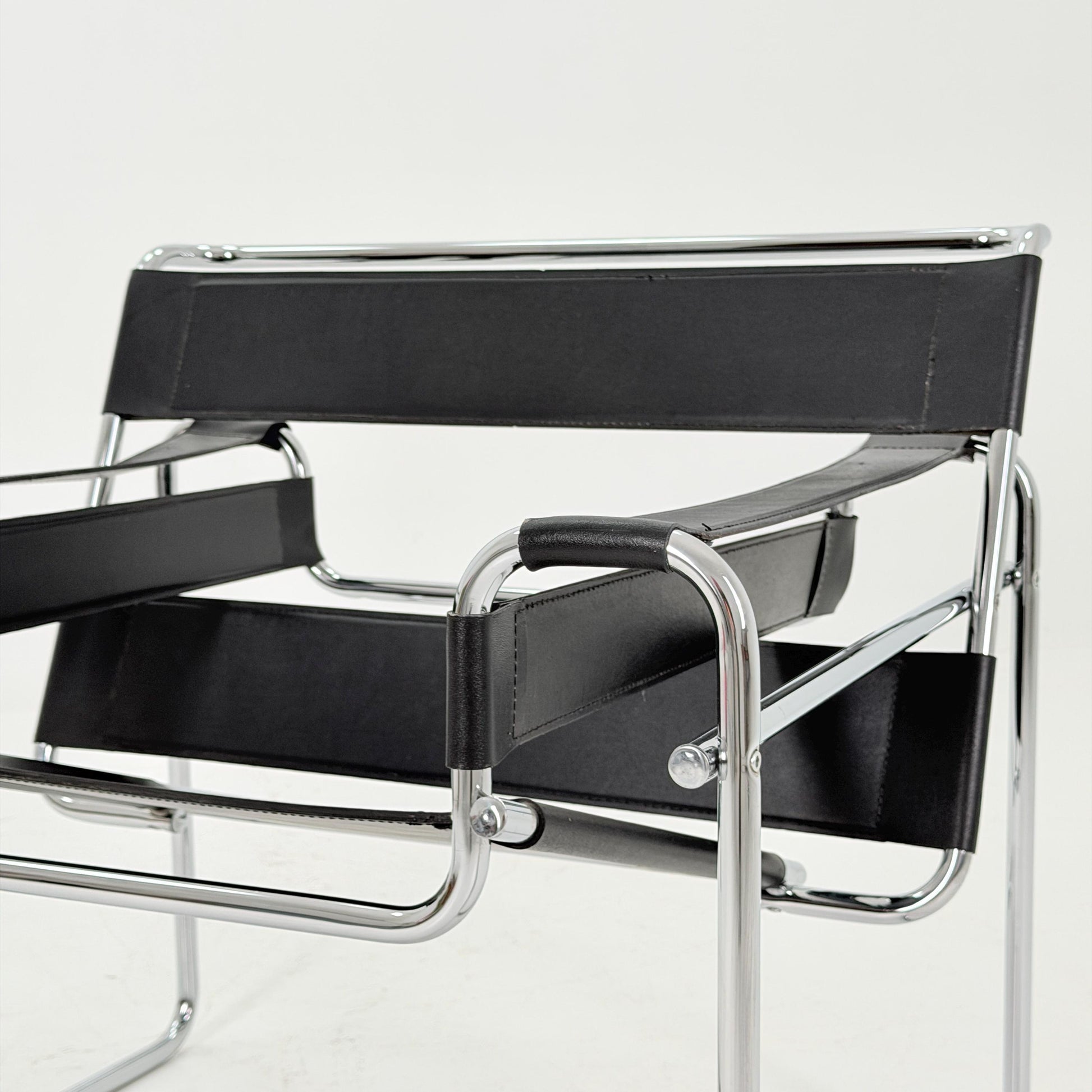 1 of 5 Mid century black B3 armchair WASSILY by Marcel Brauer, 1990s Italy