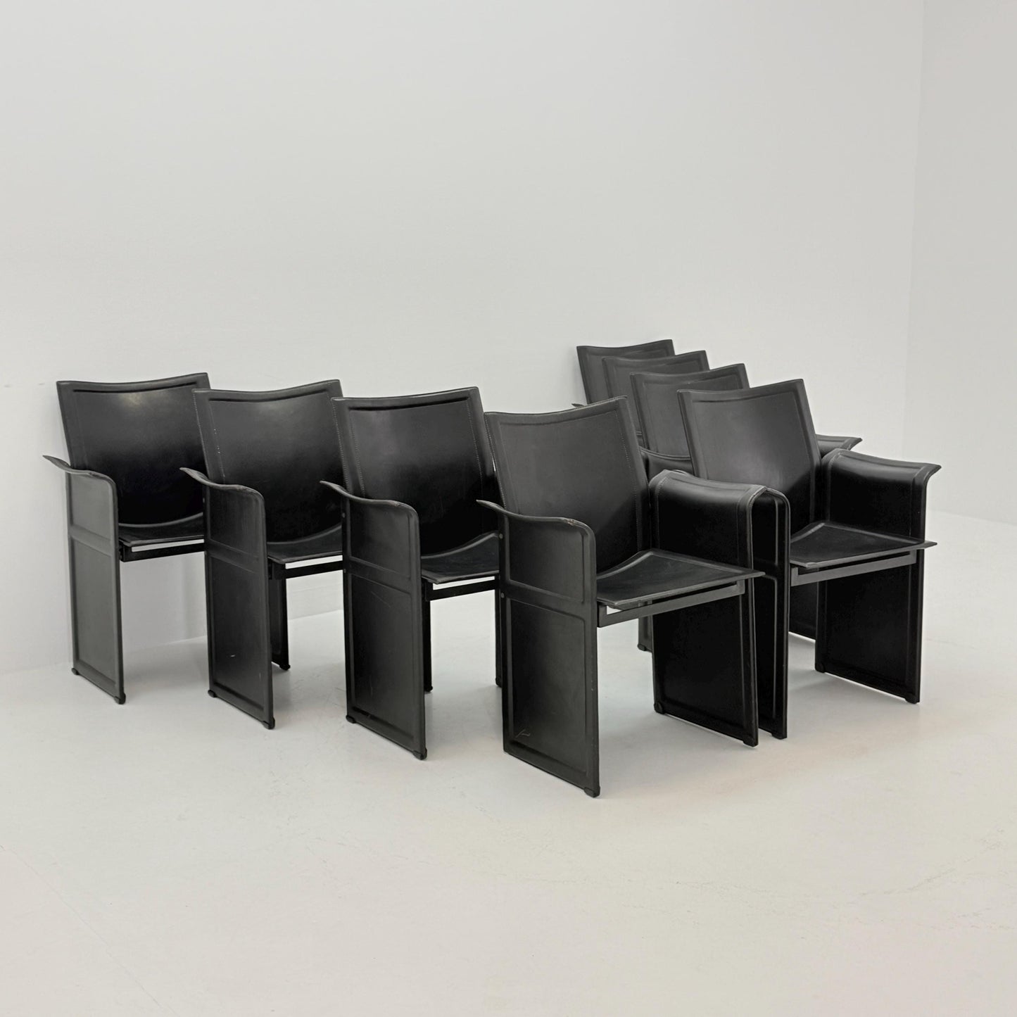 Set of 4 Mid-Century Italian “Korium” KM1 Black Leather Armchair by Tito Agnoli for Matteo Grassi, 1970s Italy