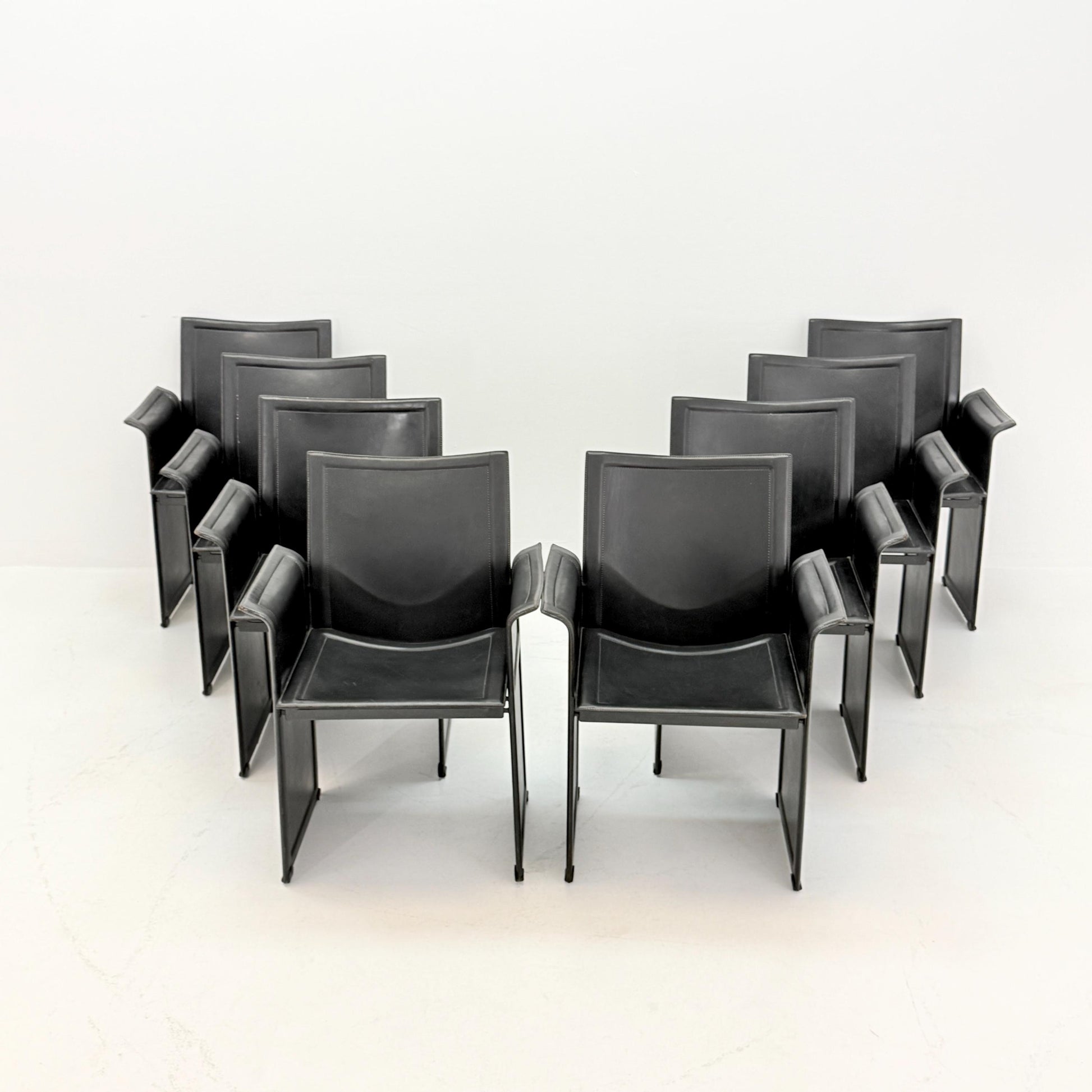 Set of 4 Mid-Century Italian “Korium” KM1 Black Leather Armchair by Tito Agnoli for Matteo Grassi, 1970s Italy