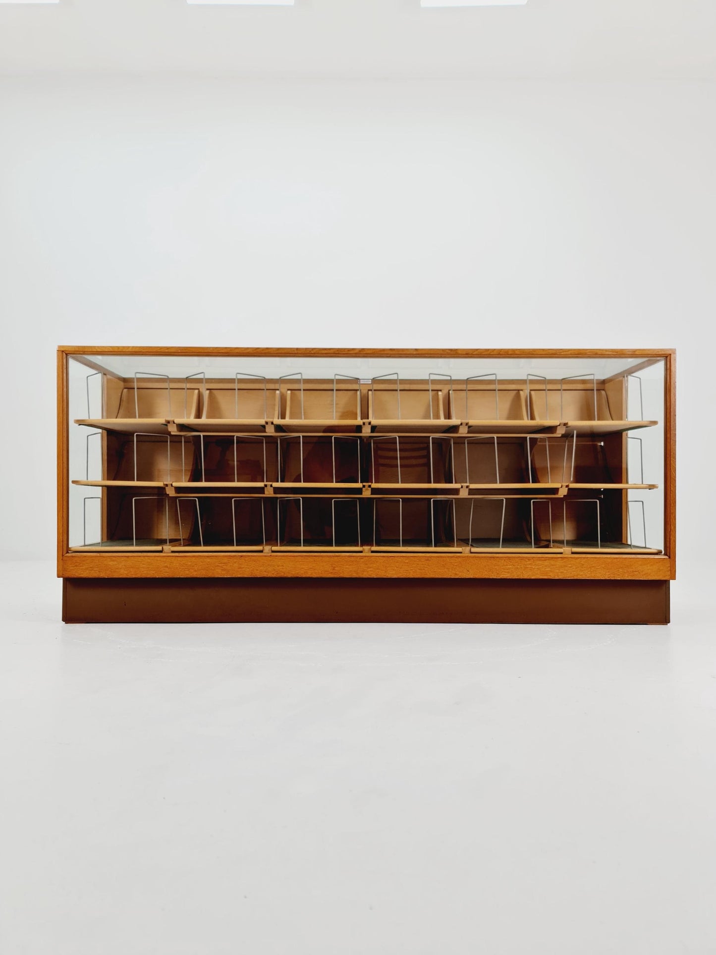 Rare Exquisite Mid-Century Shop Display by Peter Ruppel 1940s