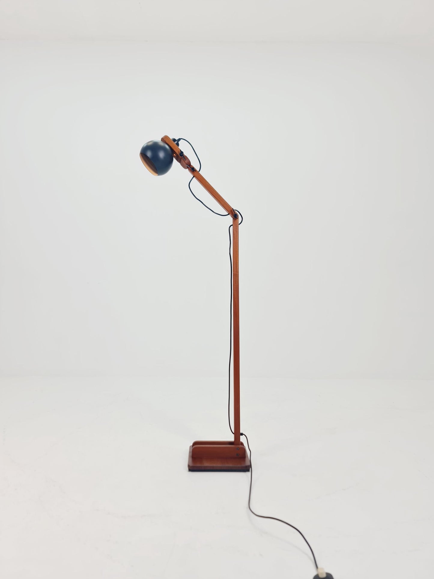 Mid Century Solid Teak Articulated Floor Lamp by Domus Denmark 1970s
