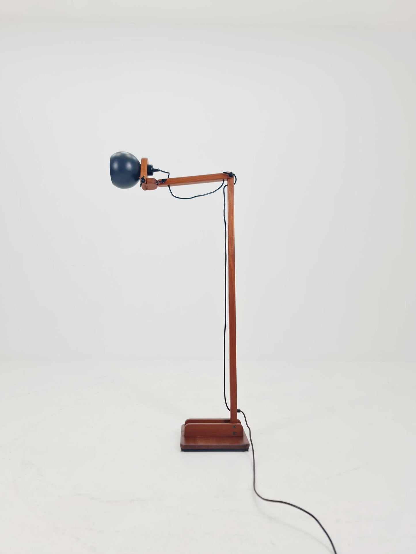 Mid Century Solid Teak Articulated Floor Lamp by Domus Denmark 1970s