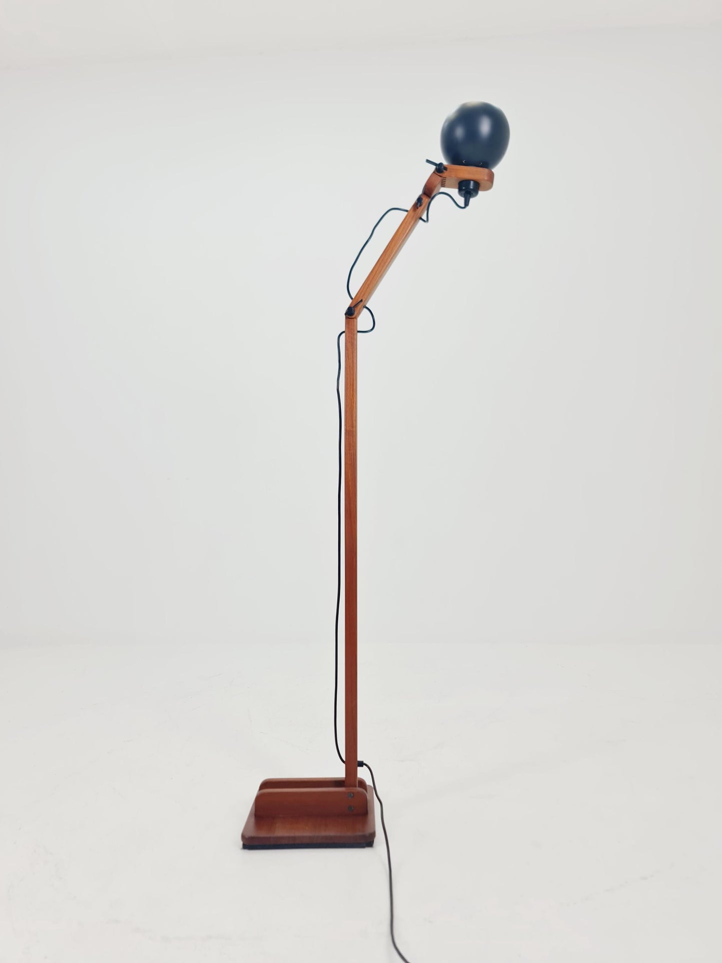 Mid Century Solid Teak Articulated Floor Lamp by Domus Denmark 1970s