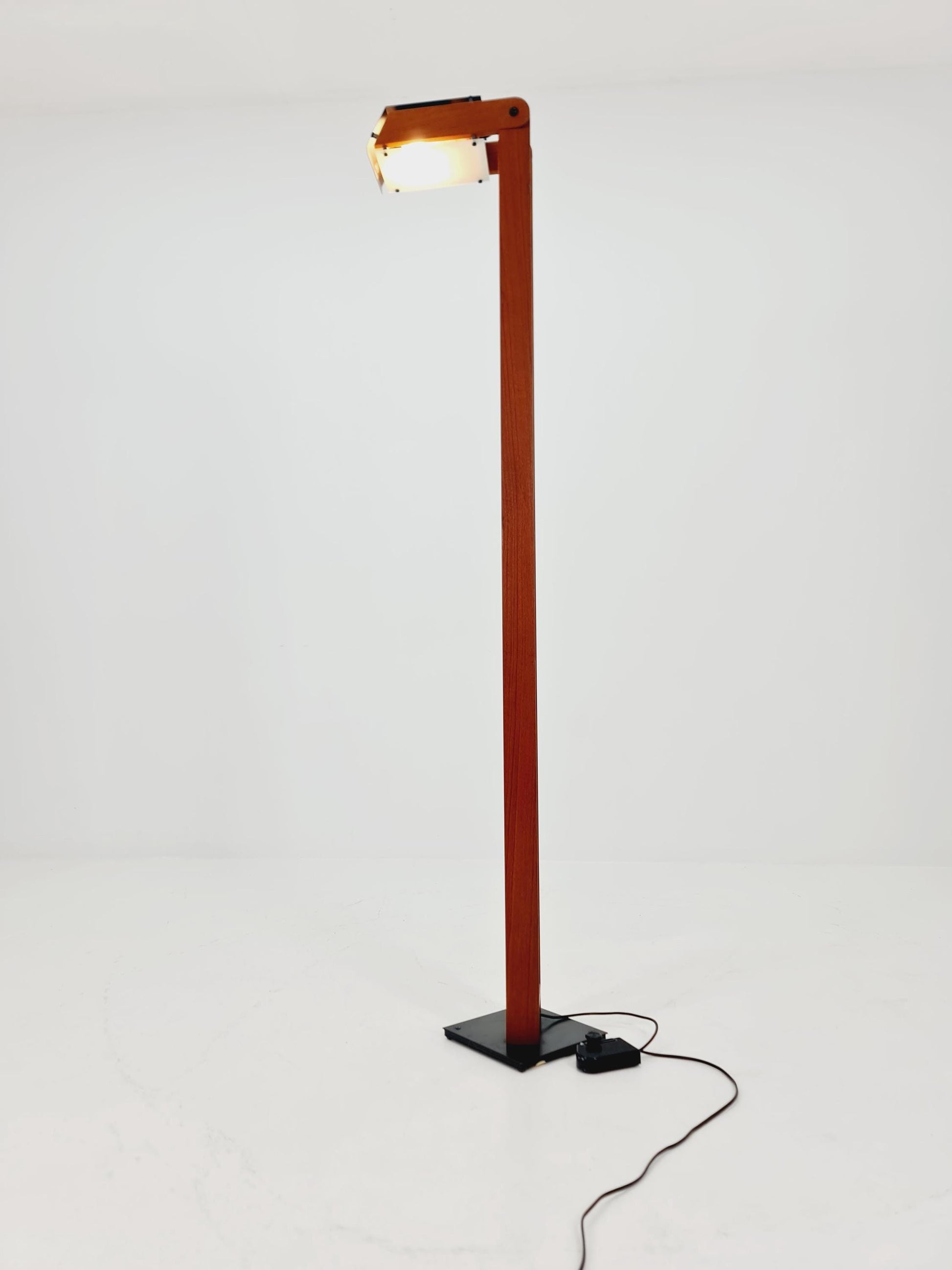 Ultra Rare Mid Century Solid Teak Floor Lamp by Domus Denmark 1970s