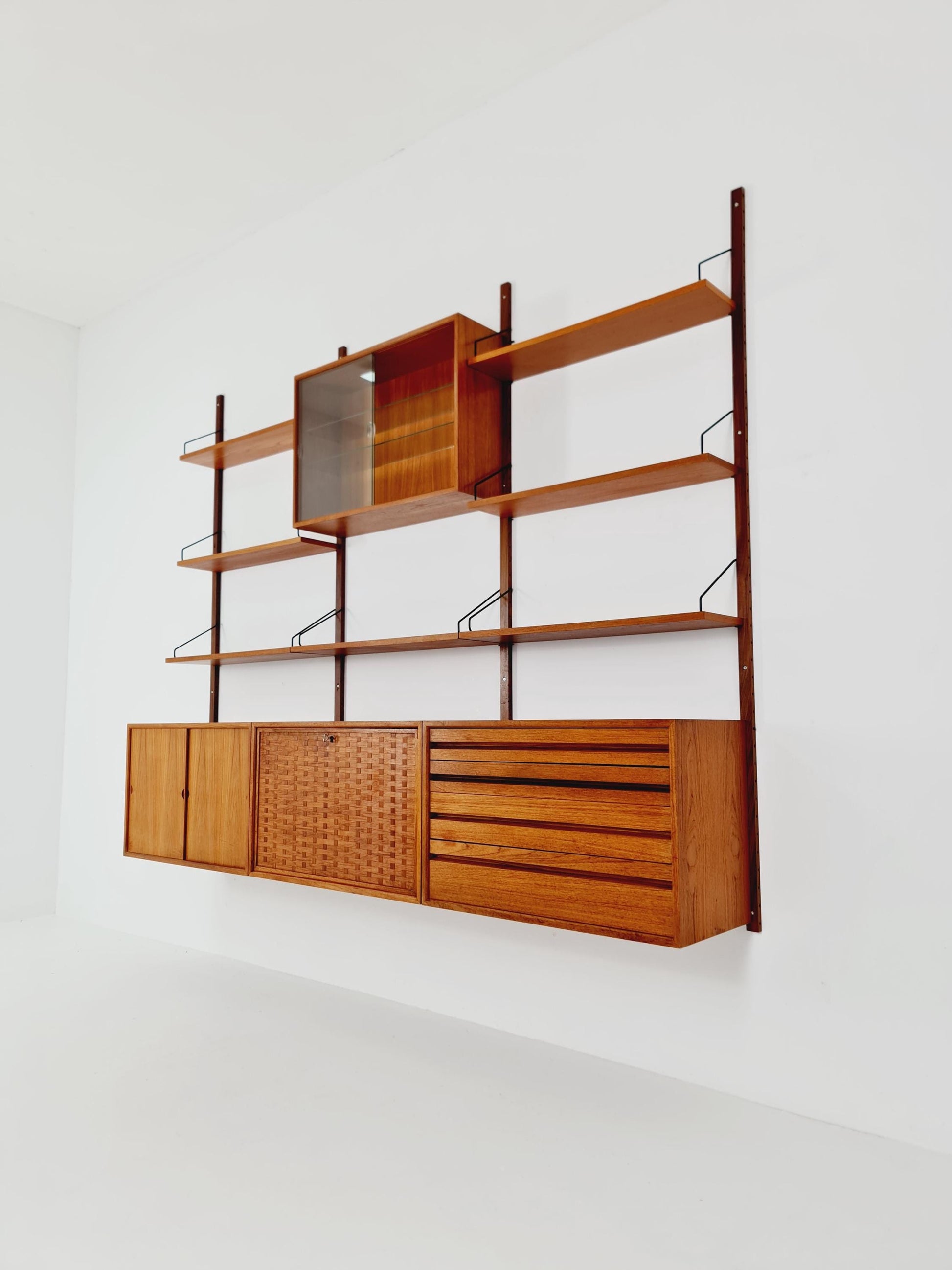 Big Mid century Danish Teak Wall Unit with 3 cabinets with show case by Poul Cadovius for Cado, Denmark, 1960s