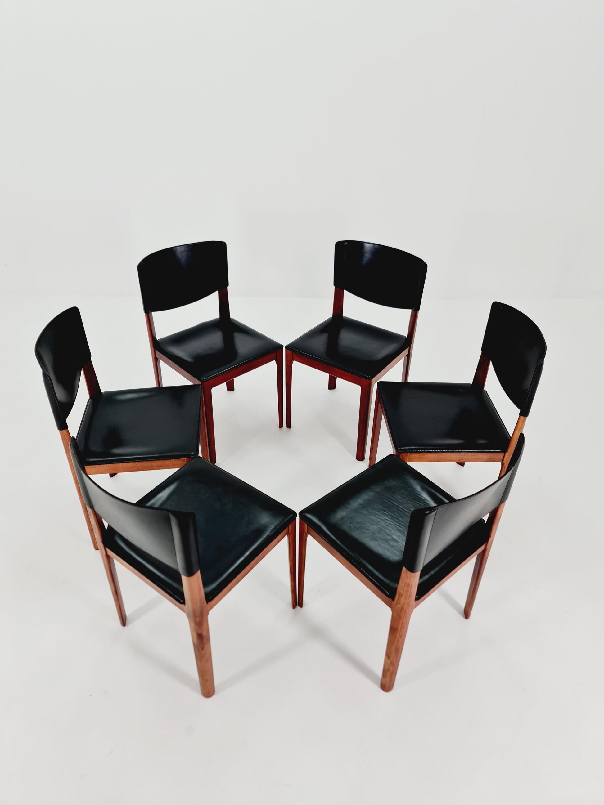 Midcentury Italien Dining Leather chairs by Matteo Grassi , set of 6