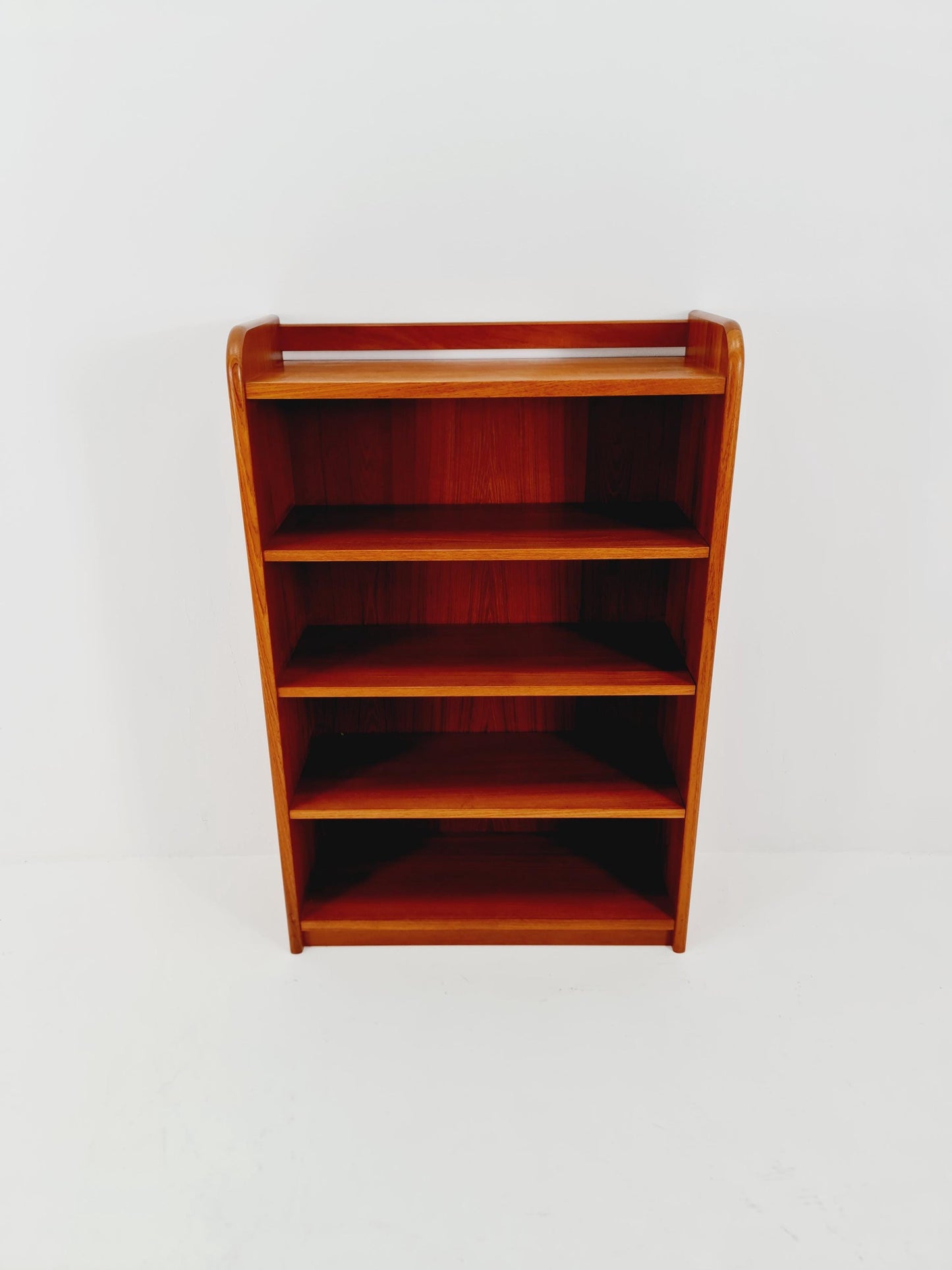 Danish freestanding vintage bookshelf system/ book case teak, Bornholm 1970s