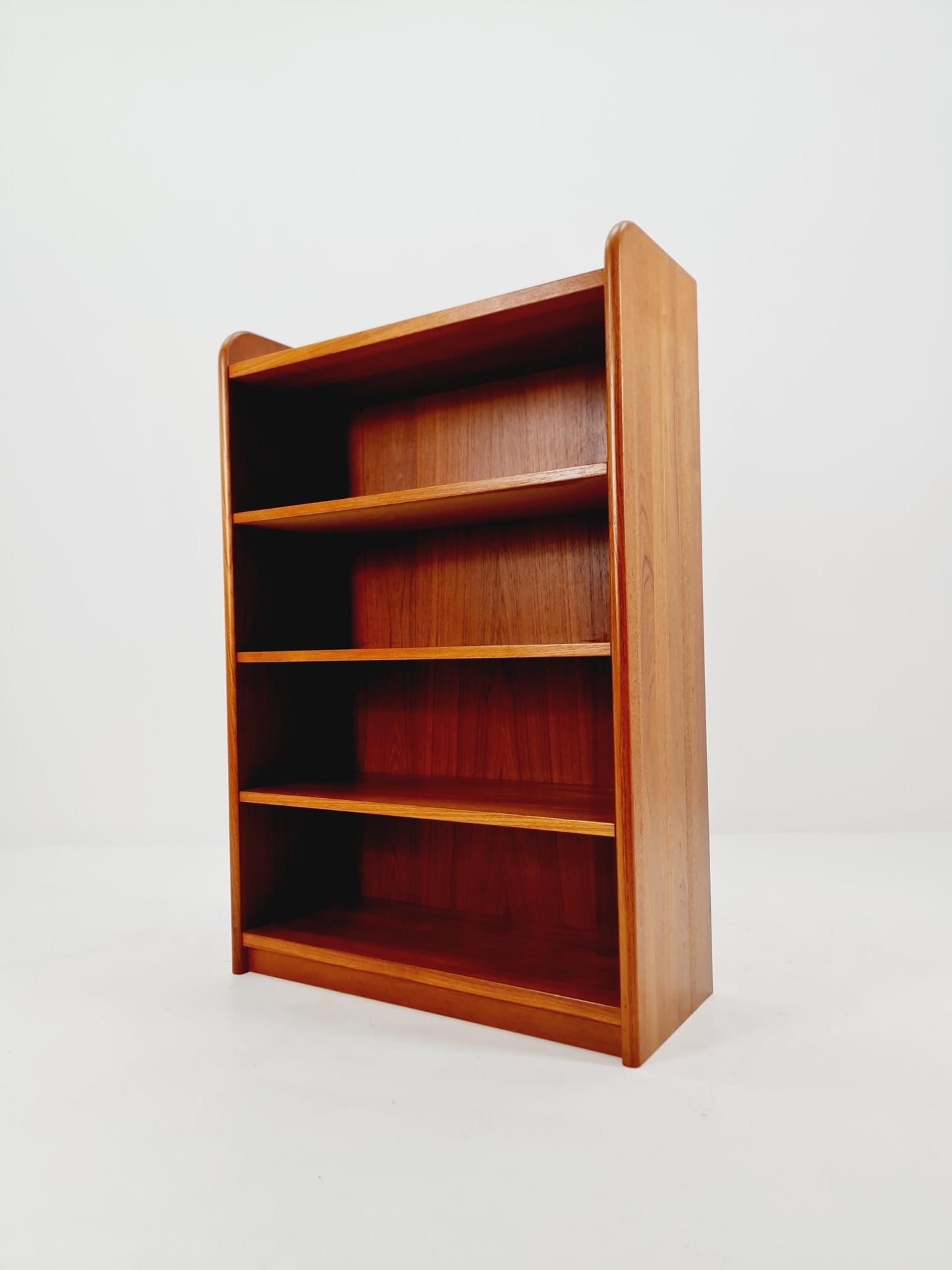 Danish freestanding vintage bookshelf system/ book case teak, Bornholm 1970s