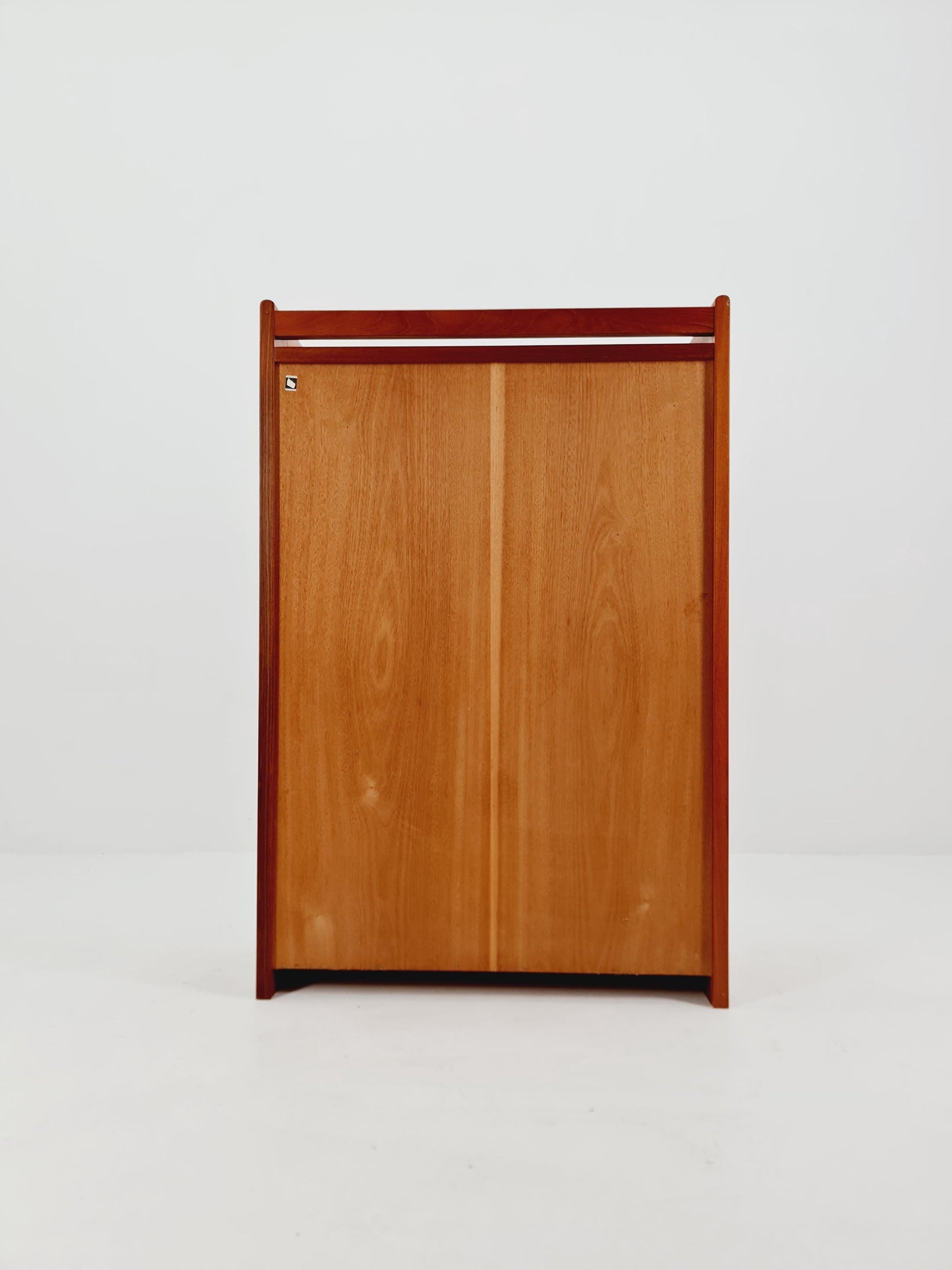Danish freestanding vintage bookshelf system/ book case teak, Bornholm 1970s
