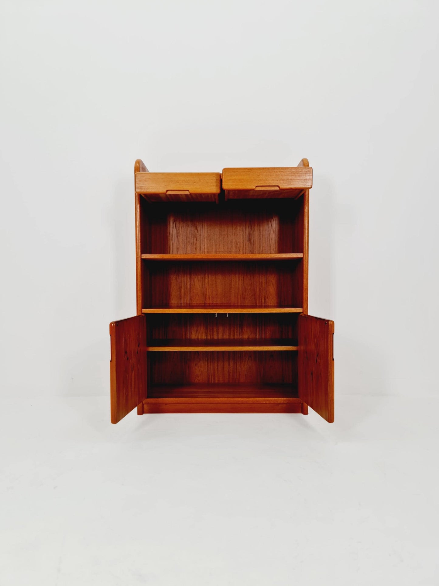 Danish freestanding vintage bookshelf system/ book case teak, Bornholm 1970s