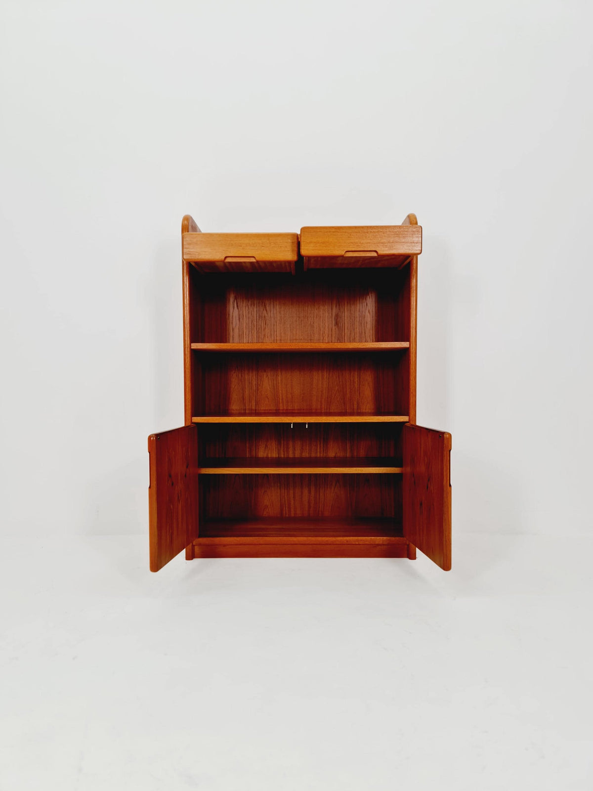 Danish freestanding vintage bookshelf system/ book case teak, Bornholm 1970s