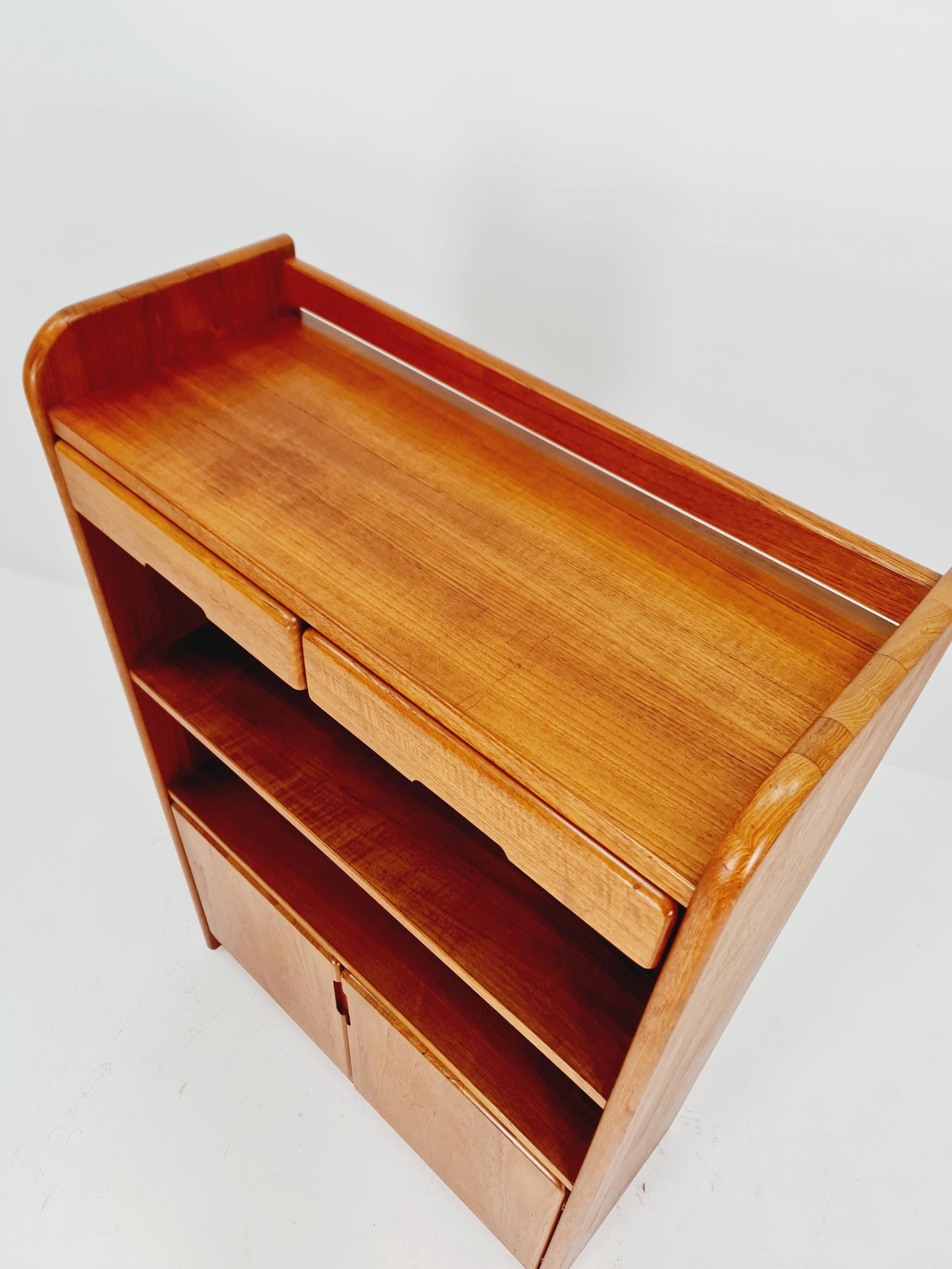 Danish freestanding vintage bookshelf system/ book case teak, Bornholm 1970s