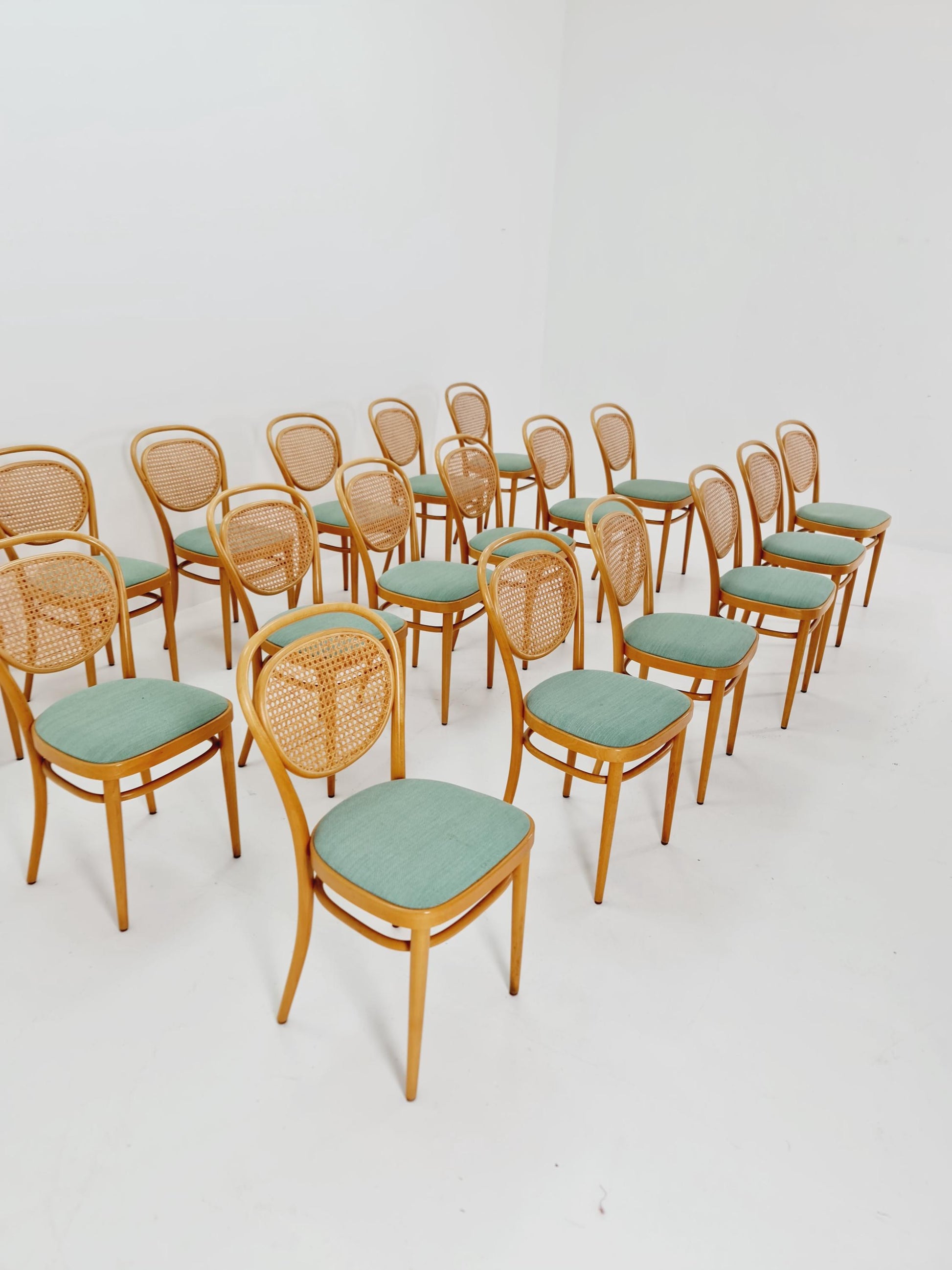 1 of 19 Original Thonet 215 R Bentwood Dining Chairs with Cane Backs &Rattan – Vintage Bistro / Cafe Chairs