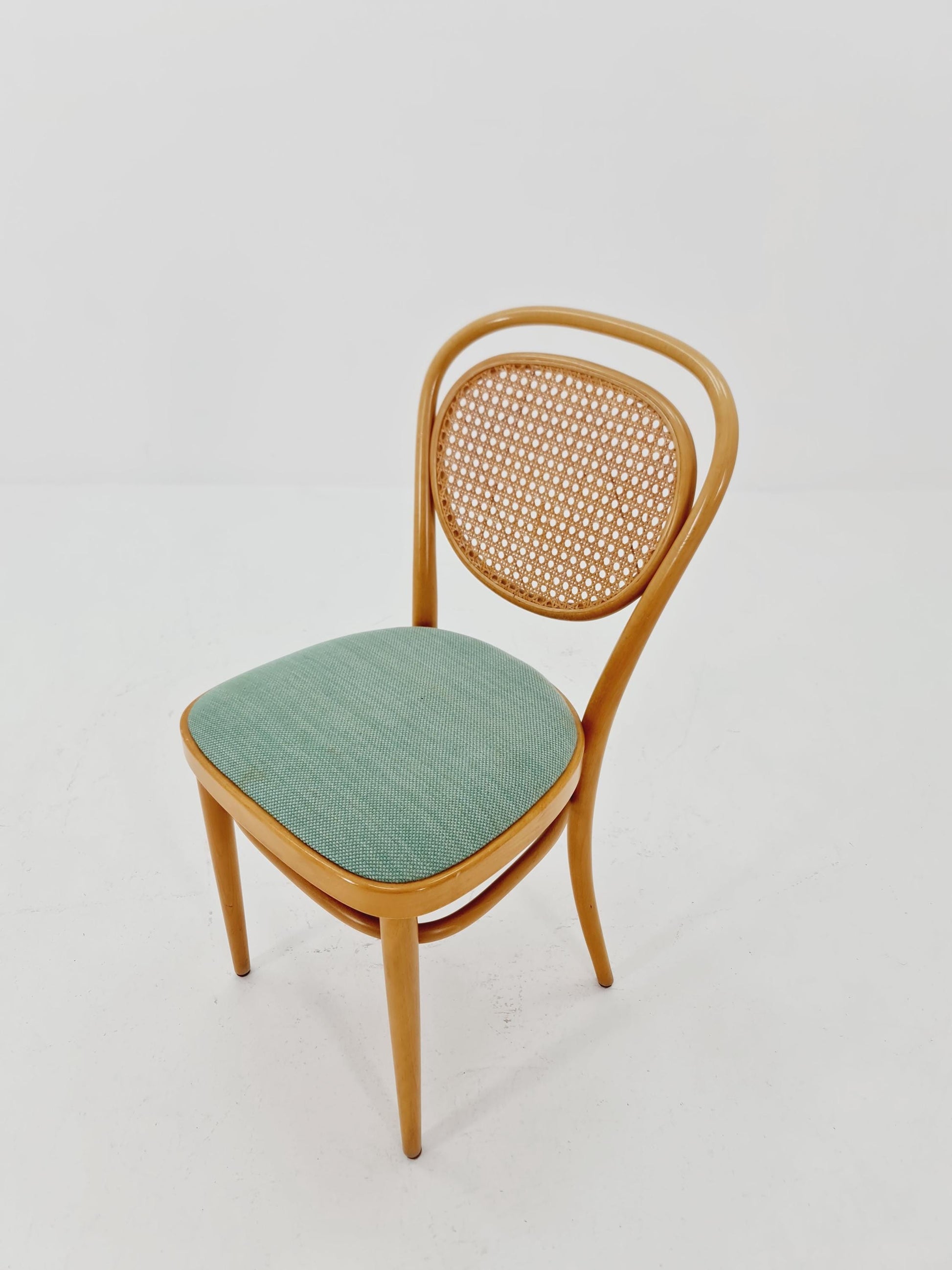 Set of 4 Original Thonet 215 R Bentwood Dining Chairs with Cane Backs &Rattan – Vintage Bistro / Cafe Chairs