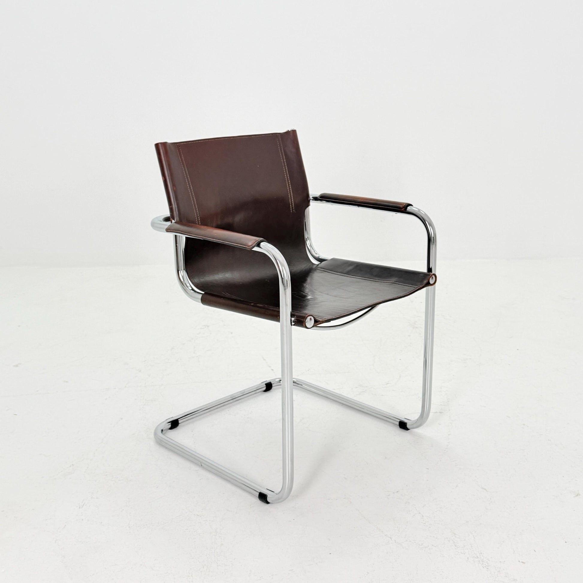 Mid century Bauhaus visitor armchair - brown leather Matteo Grassi 1970s Italy