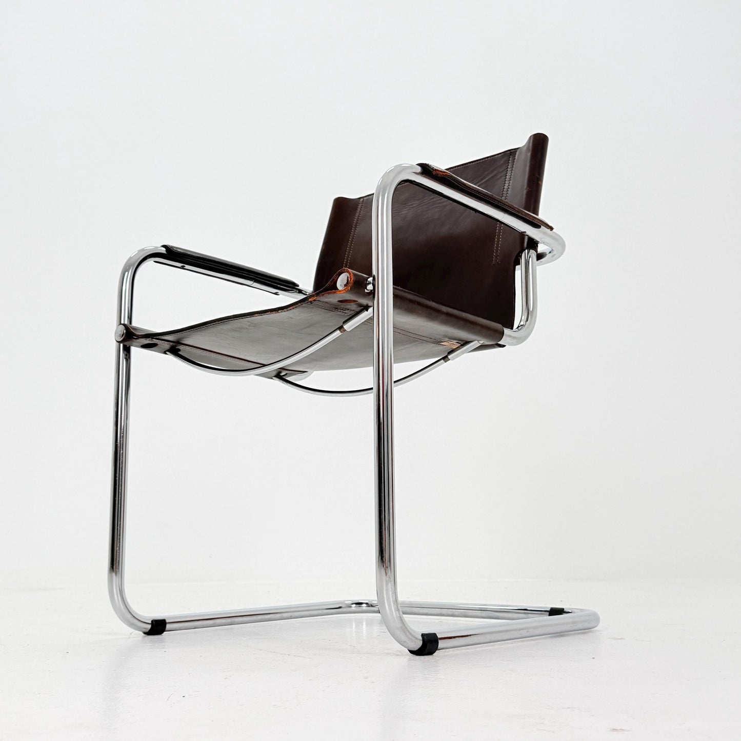 Set of 2 Matteo Grassi MG5 Visitor Chairs in Brown Leather – Bauhaus Cantilever Design by Mart Stam & Marcel Breuer, Italy 1970s