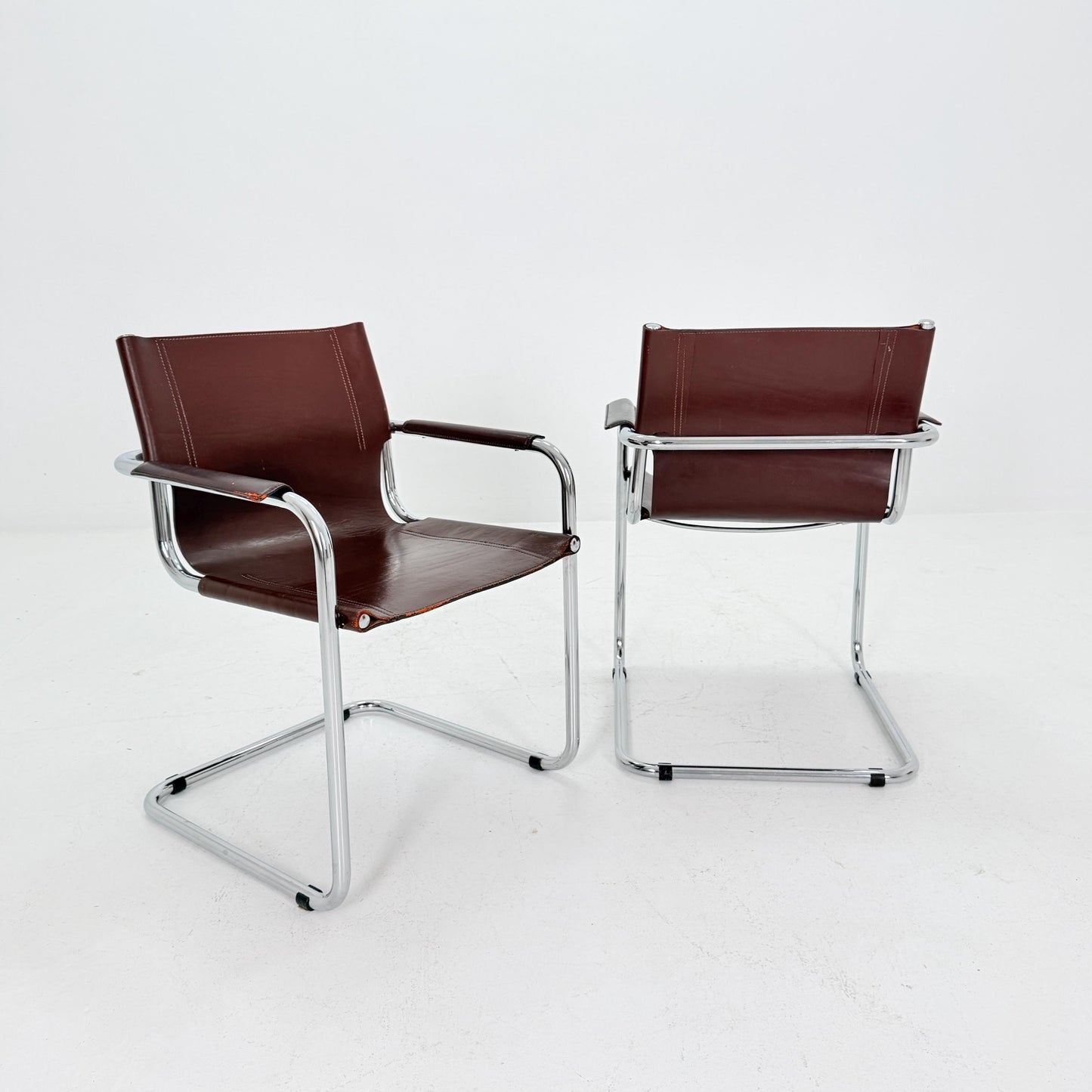 Set of 2 Matteo Grassi MG5 Visitor Chairs in Brown Leather – Bauhaus Cantilever Design by Mart Stam & Marcel Breuer, Italy 1970s