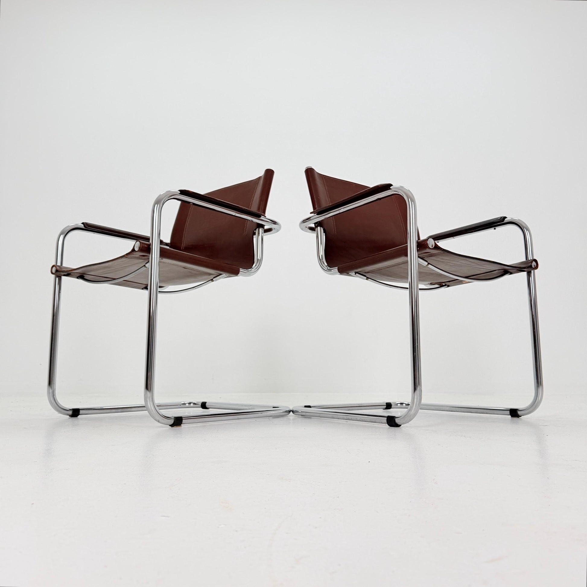 Set of 2 Matteo Grassi MG5 Visitor Chairs in Brown Leather – Bauhaus Cantilever Design by Mart Stam & Marcel Breuer, Italy 1970s