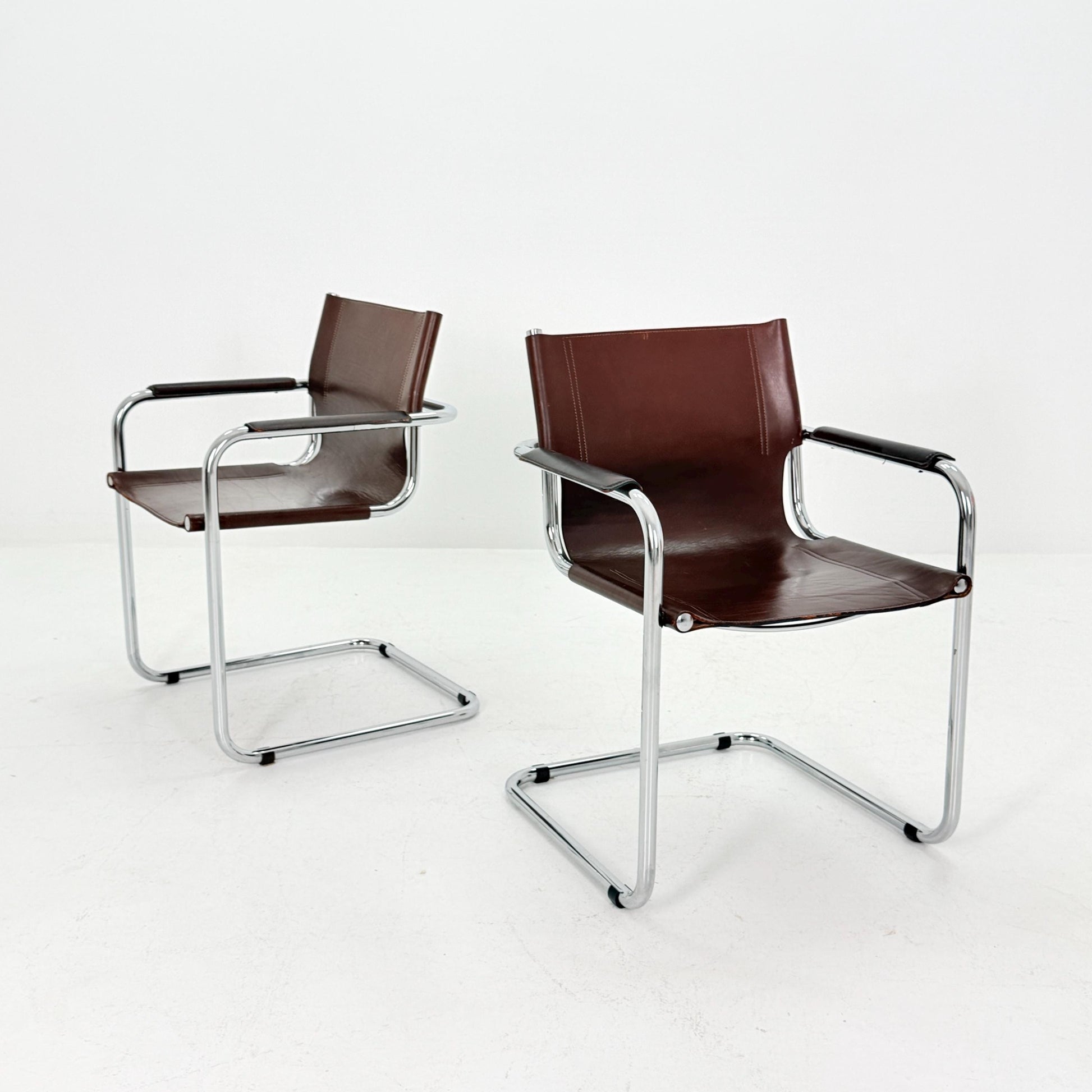 Set of 2 Matteo Grassi MG5 Visitor Chairs in Brown Leather – Bauhaus Cantilever Design by Mart Stam & Marcel Breuer, Italy 1970s