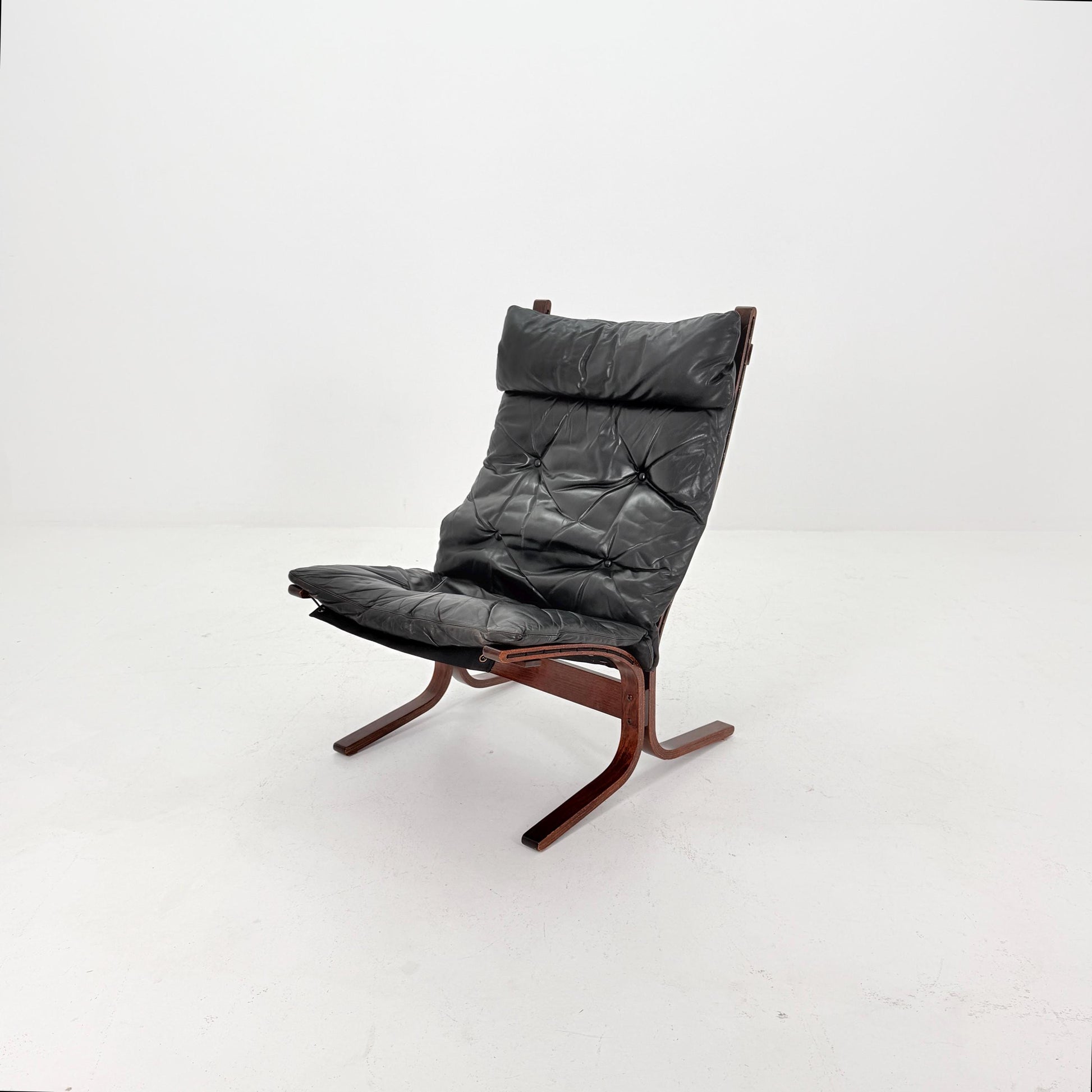 Mid century armchair “Siesta” by Ingmar Relling, Westnofa Furniture, Norway. 1960s