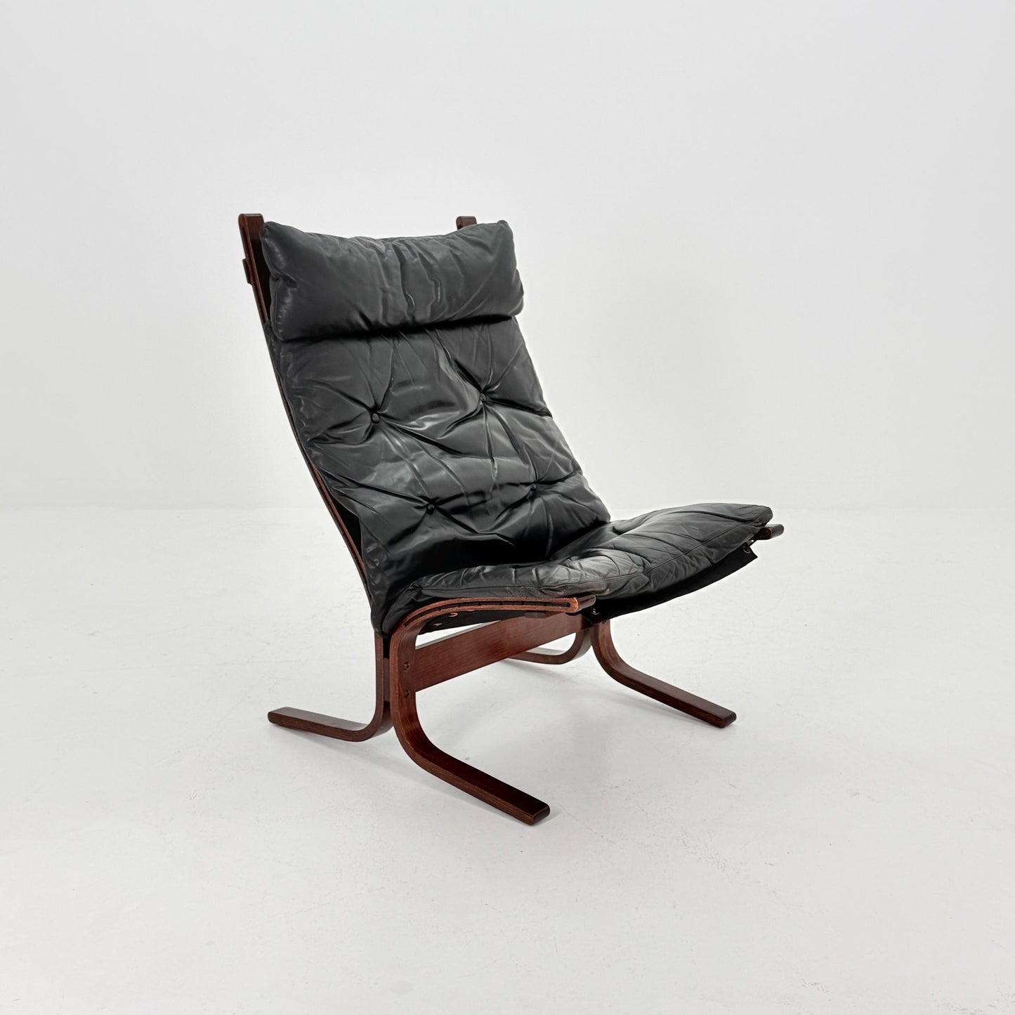 Mid century armchair “Siesta” by Ingmar Relling, Westnofa Furniture, Norway. 1960s