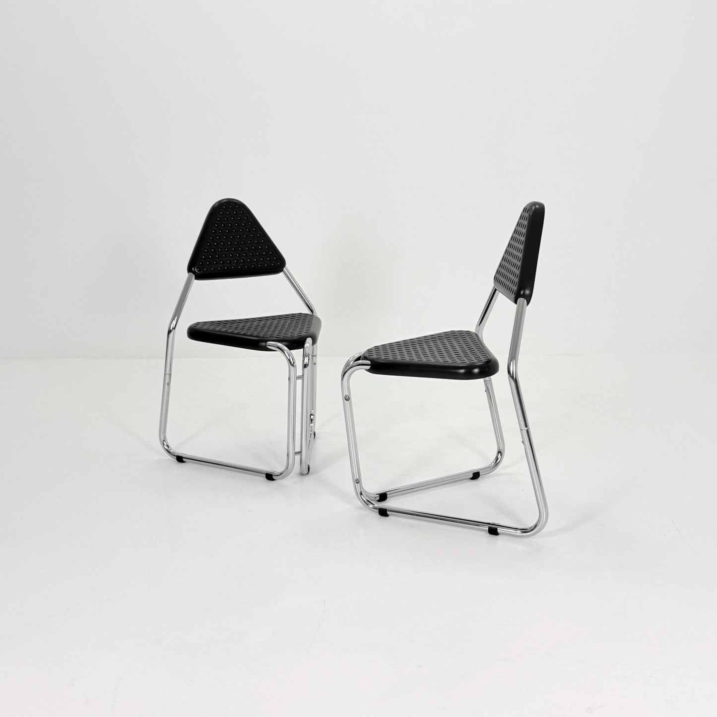 Set of 2 Memphis Style Triangular Dining Chairs, 1980s Germany
