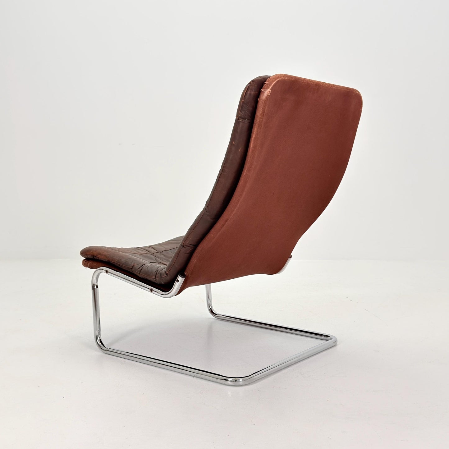 Mid Century Bauhaus cantilever Brown Patchwork Leather, Lounge Chair, Italy 1980s