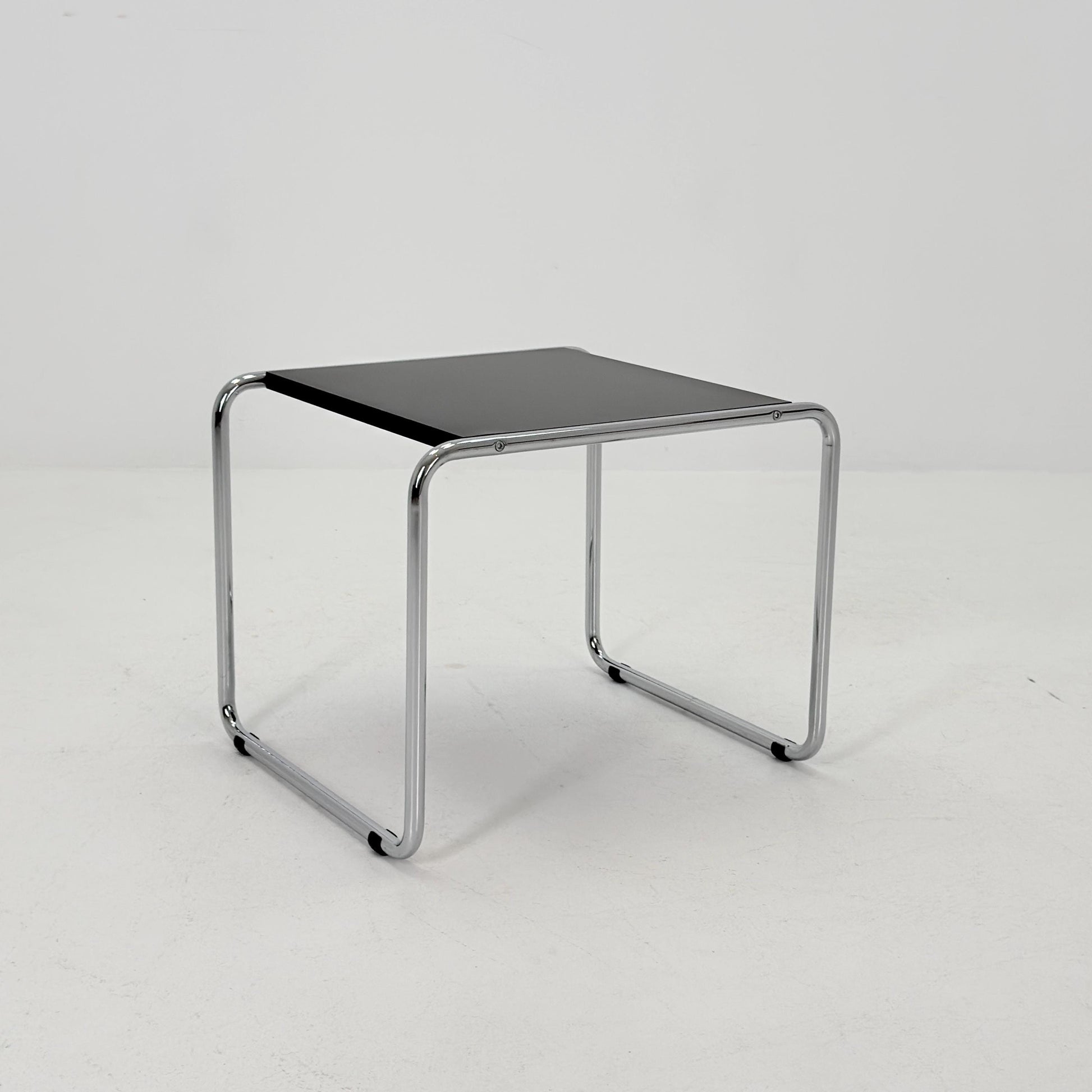 Mid century Bauhaus Marcel Breuer - Laccio Side coffee Table black Laminated Top with Tubular Chromed Base 1980s Itlay