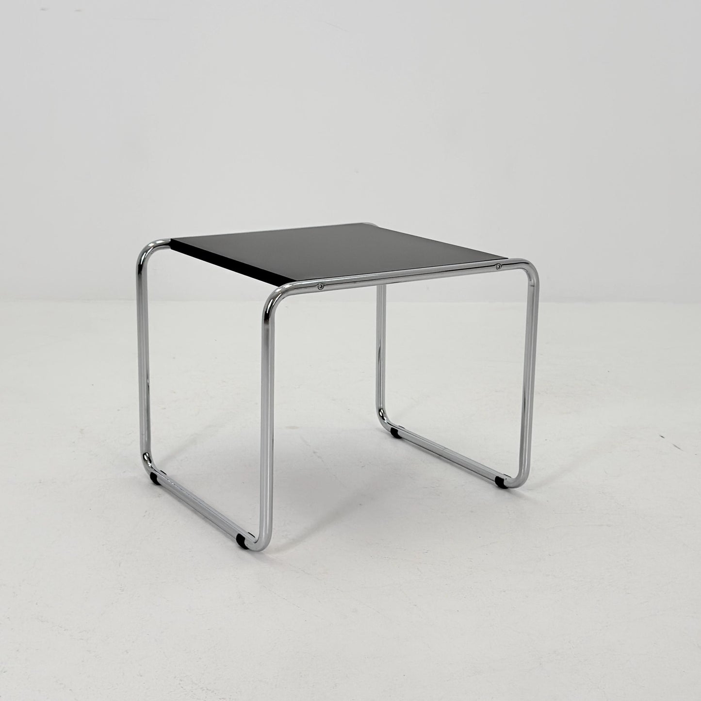 Mid century Bauhaus Marcel Breuer - Laccio Side coffee Table black Laminated Top with Tubular Chromed Base 1980s Itlay