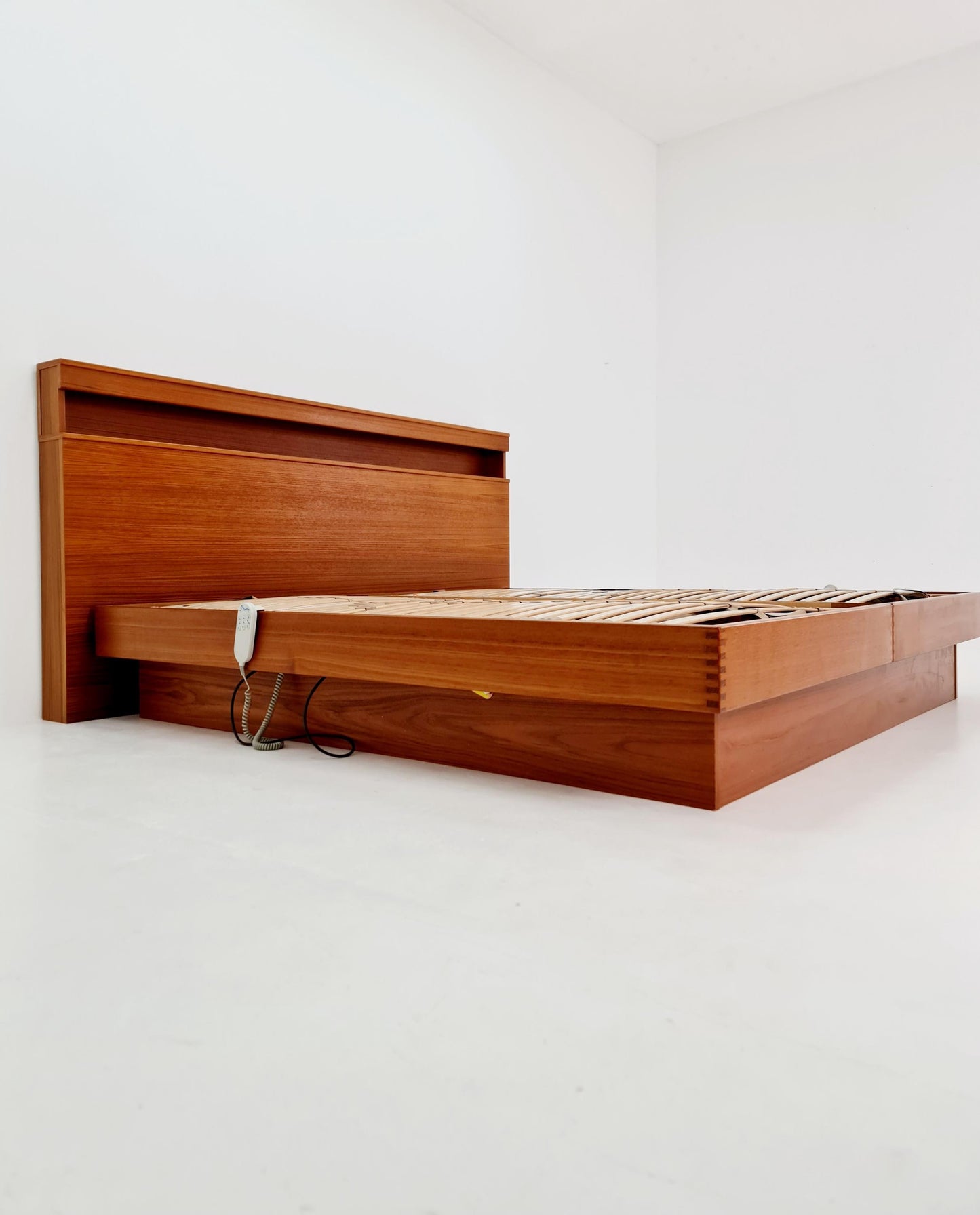 Exquisite Mid-Century Modern Danish Teak double Bed King Size 1970s