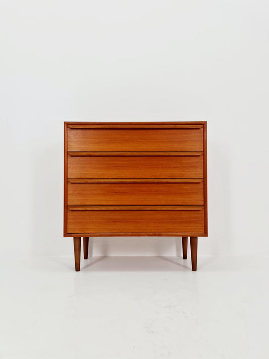 Midcentury danish design chest of drawers By Gunnar Tibergaard, 1960s