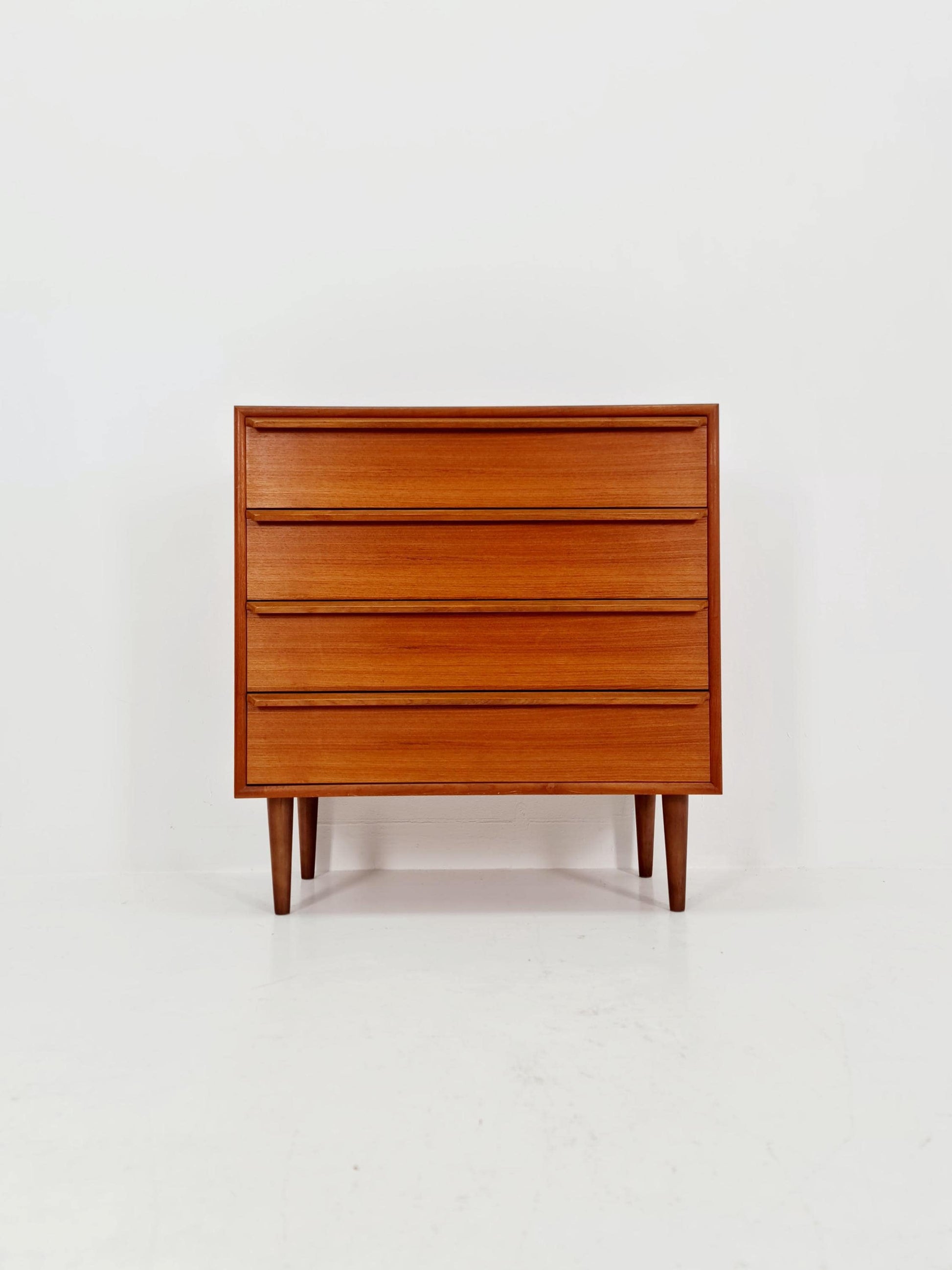 Midcentury danish design chest of drawers By Gunnar Tibergaard, 1960s