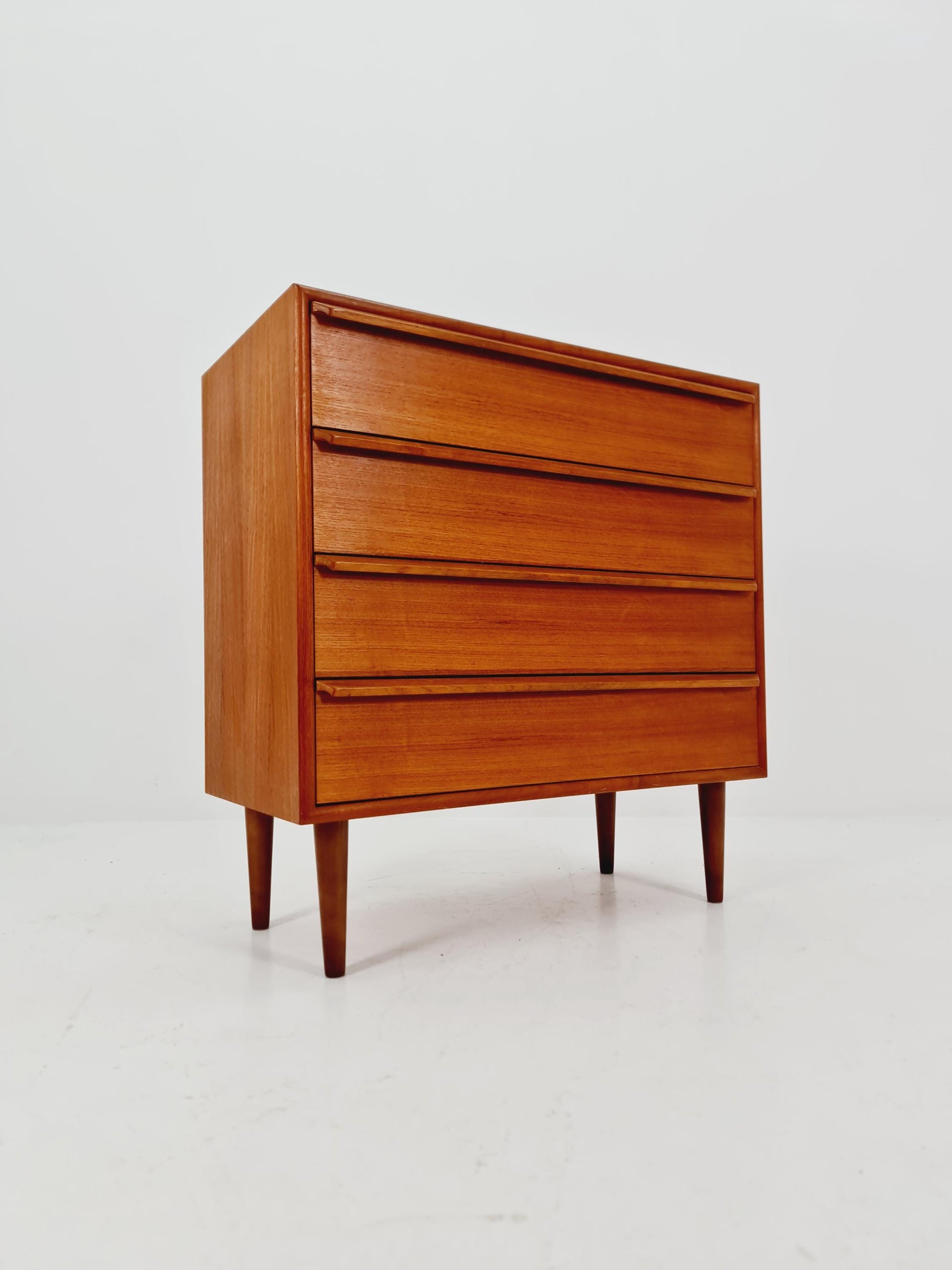 Midcentury danish design chest of drawers By Gunnar Tibergaard, 1960s