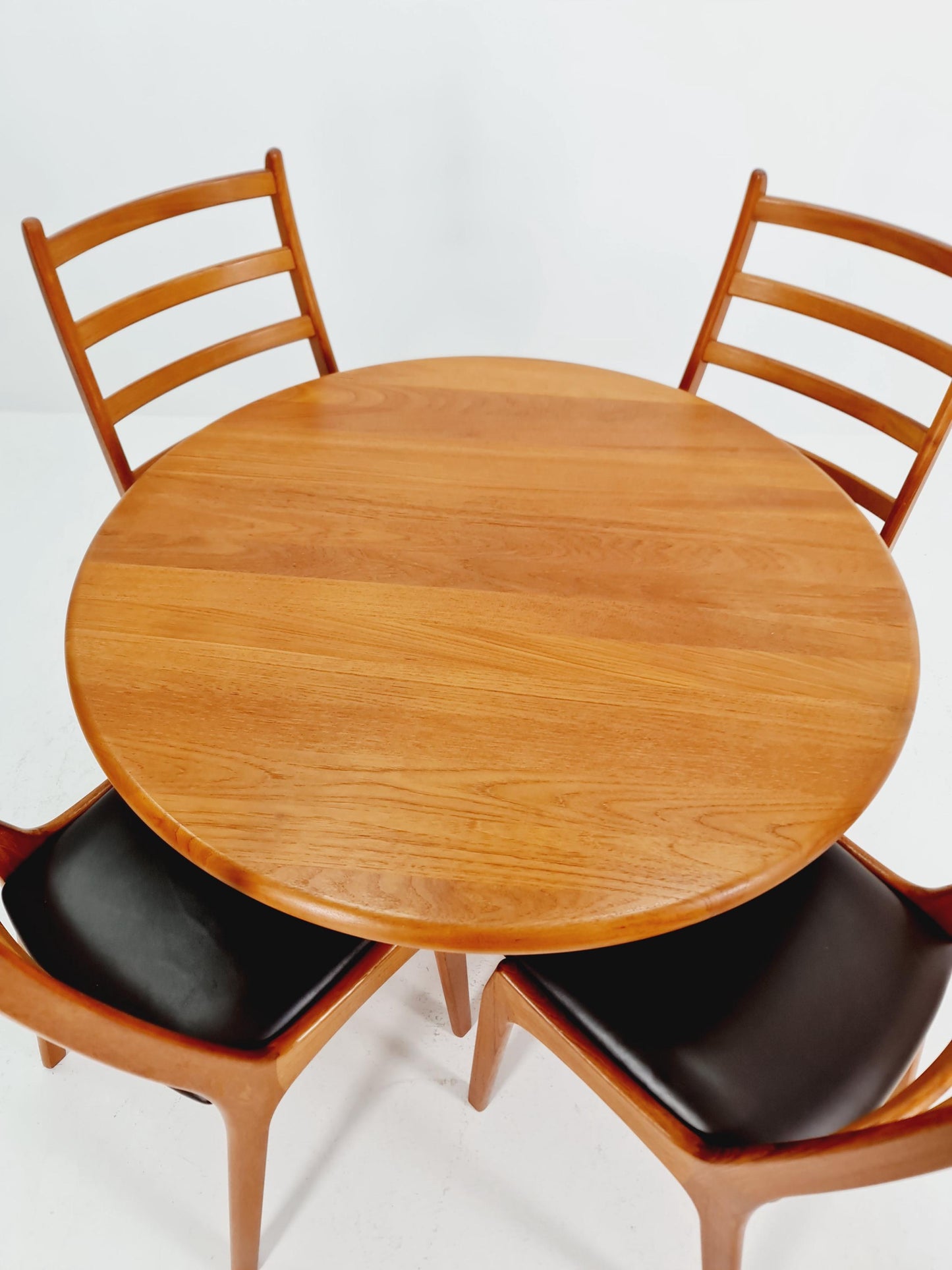Mid century Danish SolidTeak Round dining table By Korup Design , 1970s