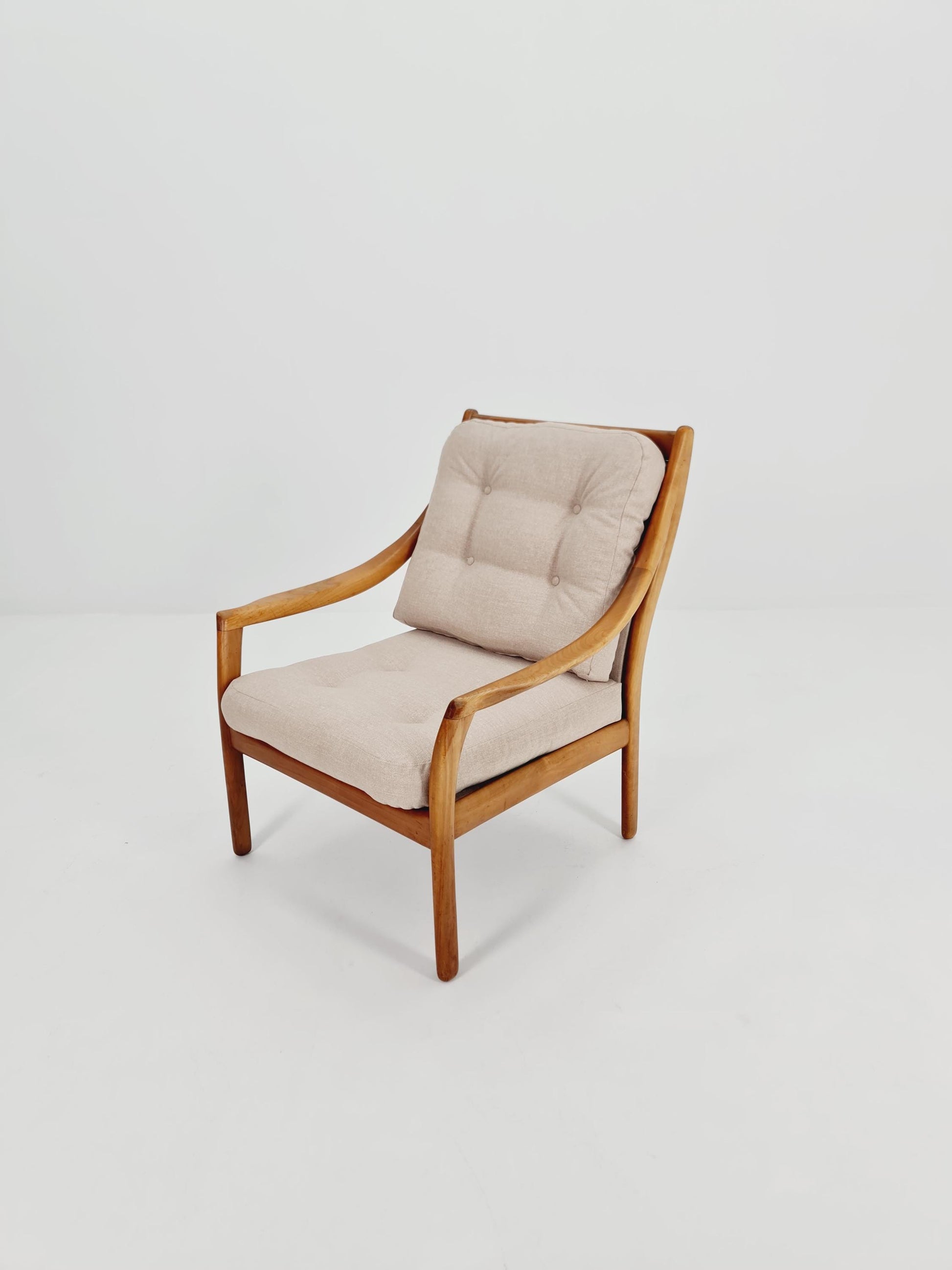 Mid Century Solid cherry wood lounge chair/ Easy chair byCarl Straub for Goldfeder , 1960s