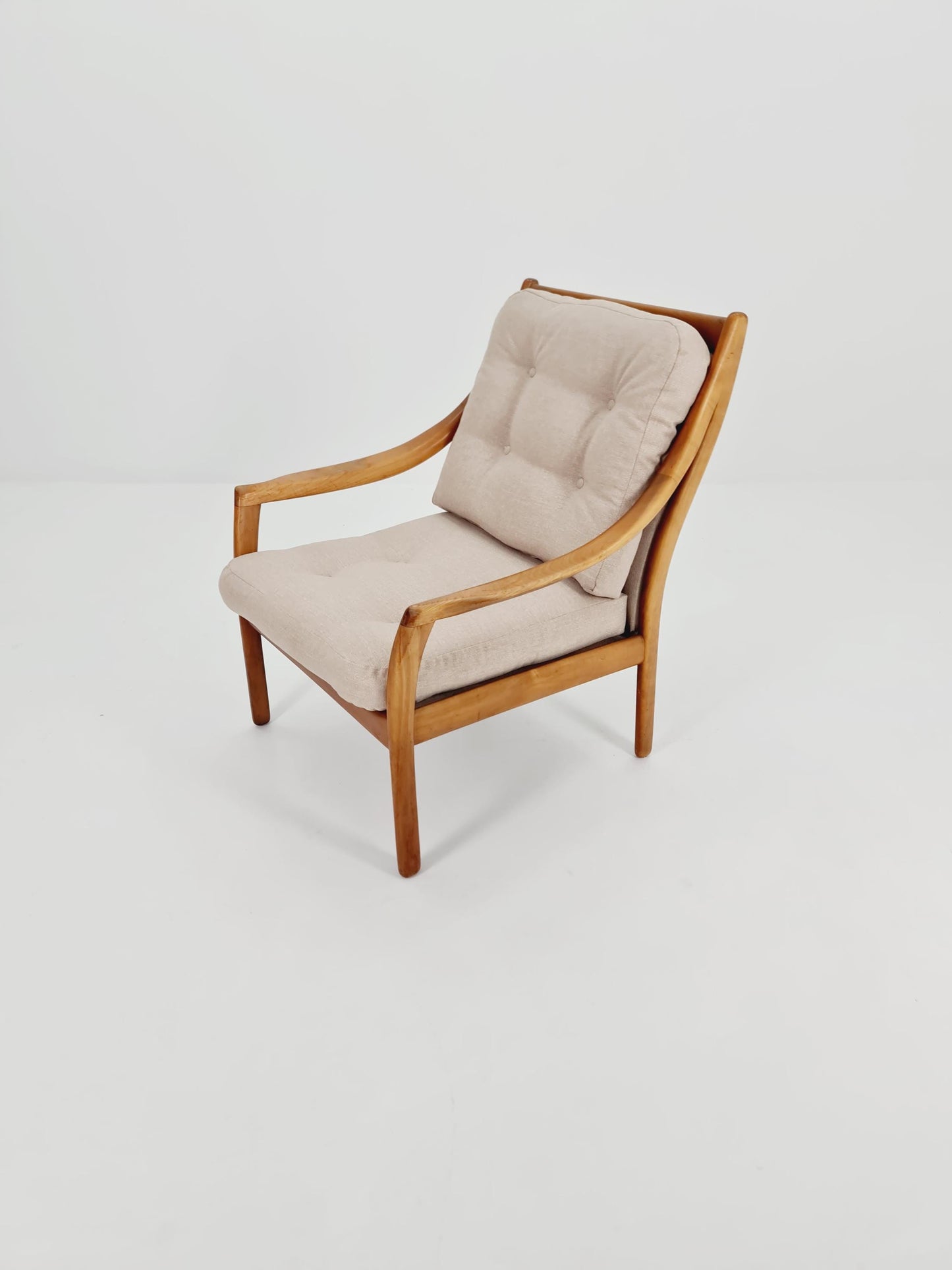 Mid Century Solid cherry wood lounge chair/ Easy chair byCarl Straub for Goldfeder , 1960s