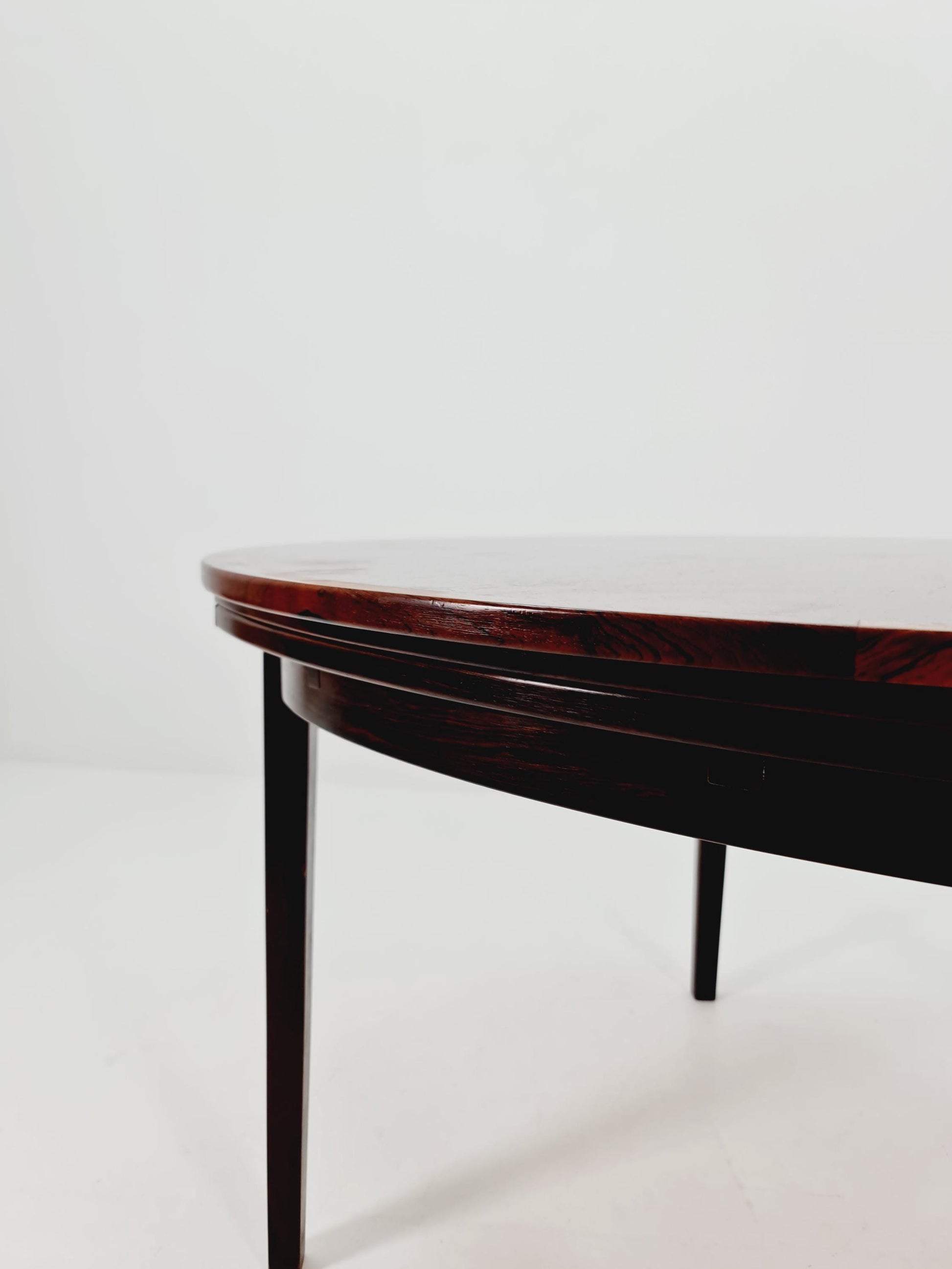 Iconic Danish Mid-Century Modern "Flip-Flap" Lotus Dining Table by Dyrlund 1960s