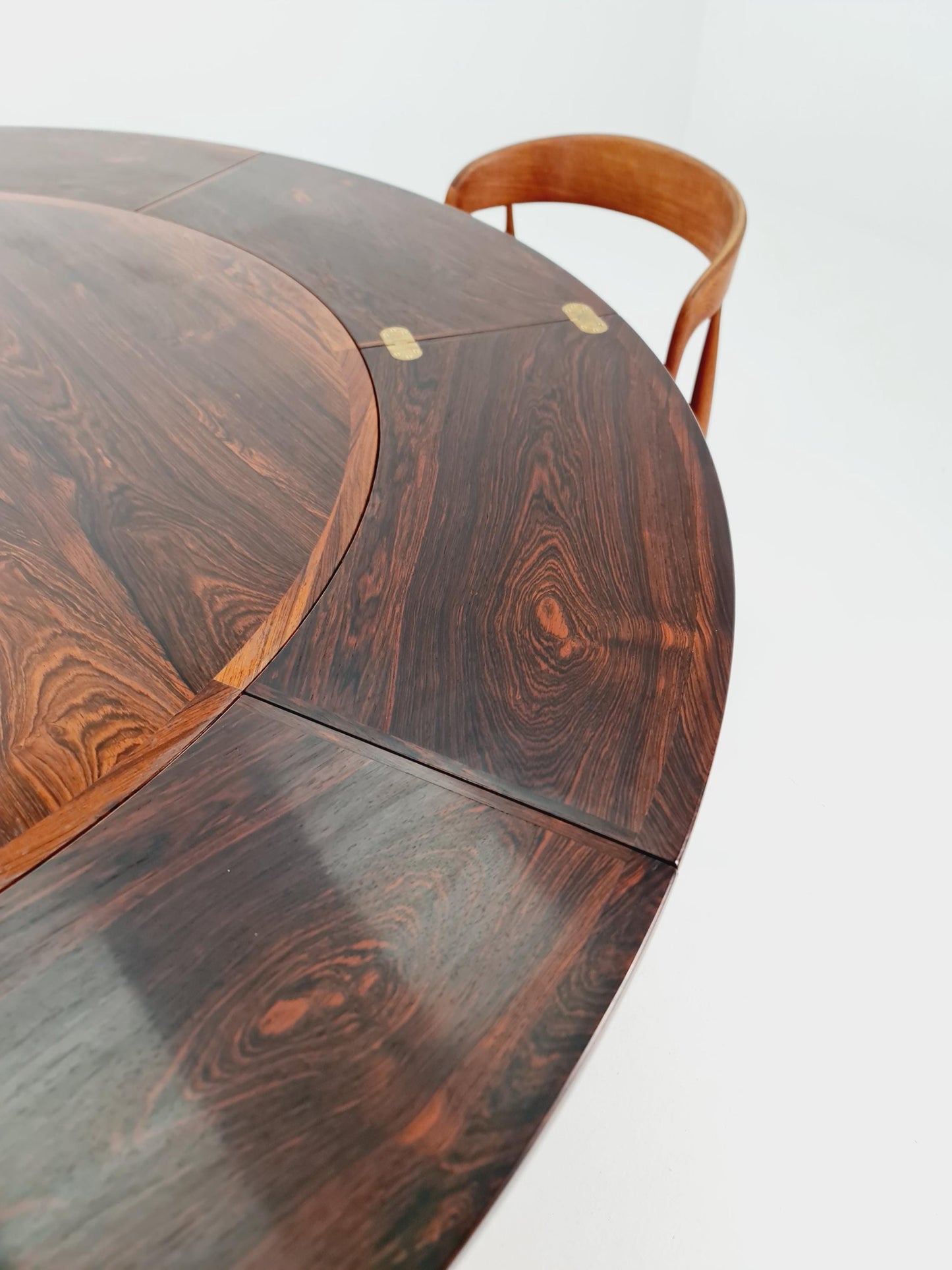 Iconic Danish Mid-Century Modern "Flip-Flap" Lotus Dining Table by Dyrlund 1960s