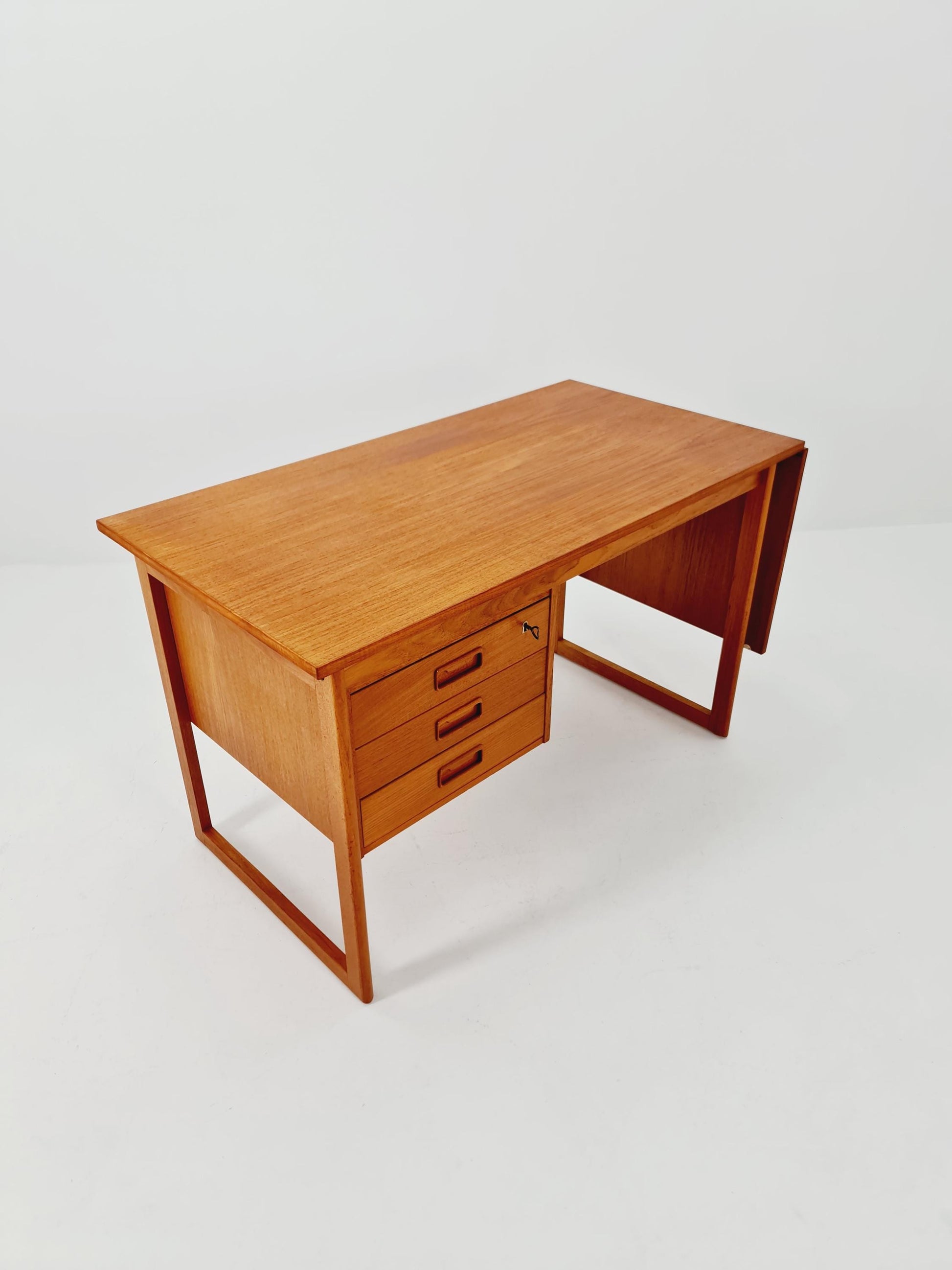 Mid century Danish leaf Drop teak desk By Vi-Ma Möbler, 1960s
